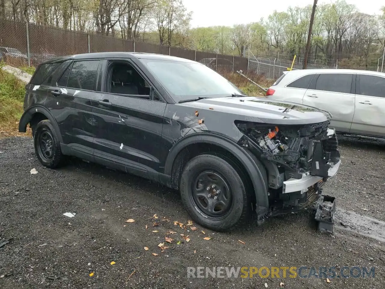 4 Photograph of a damaged car 1FM5K8AW7MNA07050 FORD EXPLORER 2021