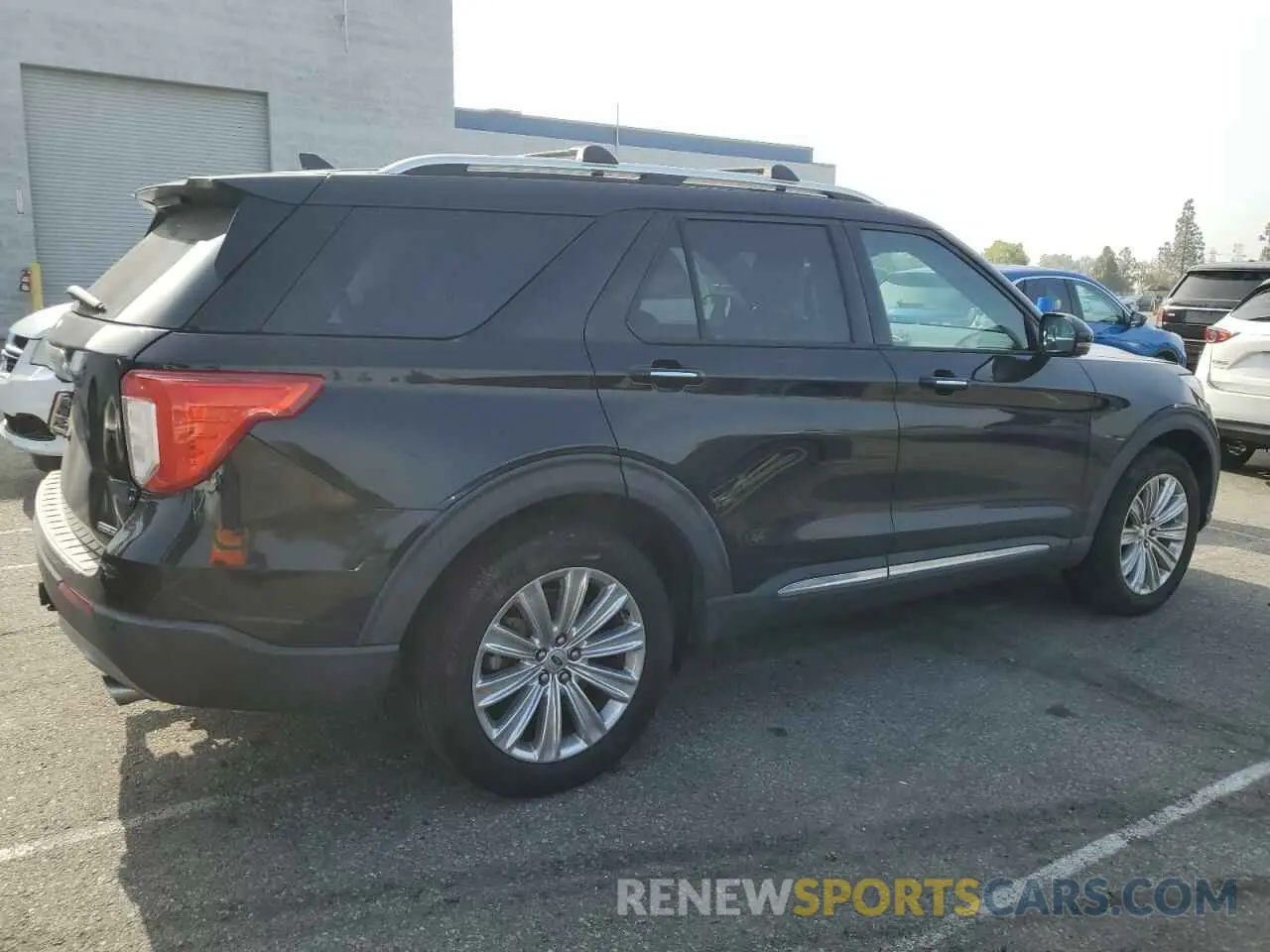 3 Photograph of a damaged car 1FM5K8FW0MNA17072 FORD EXPLORER 2021