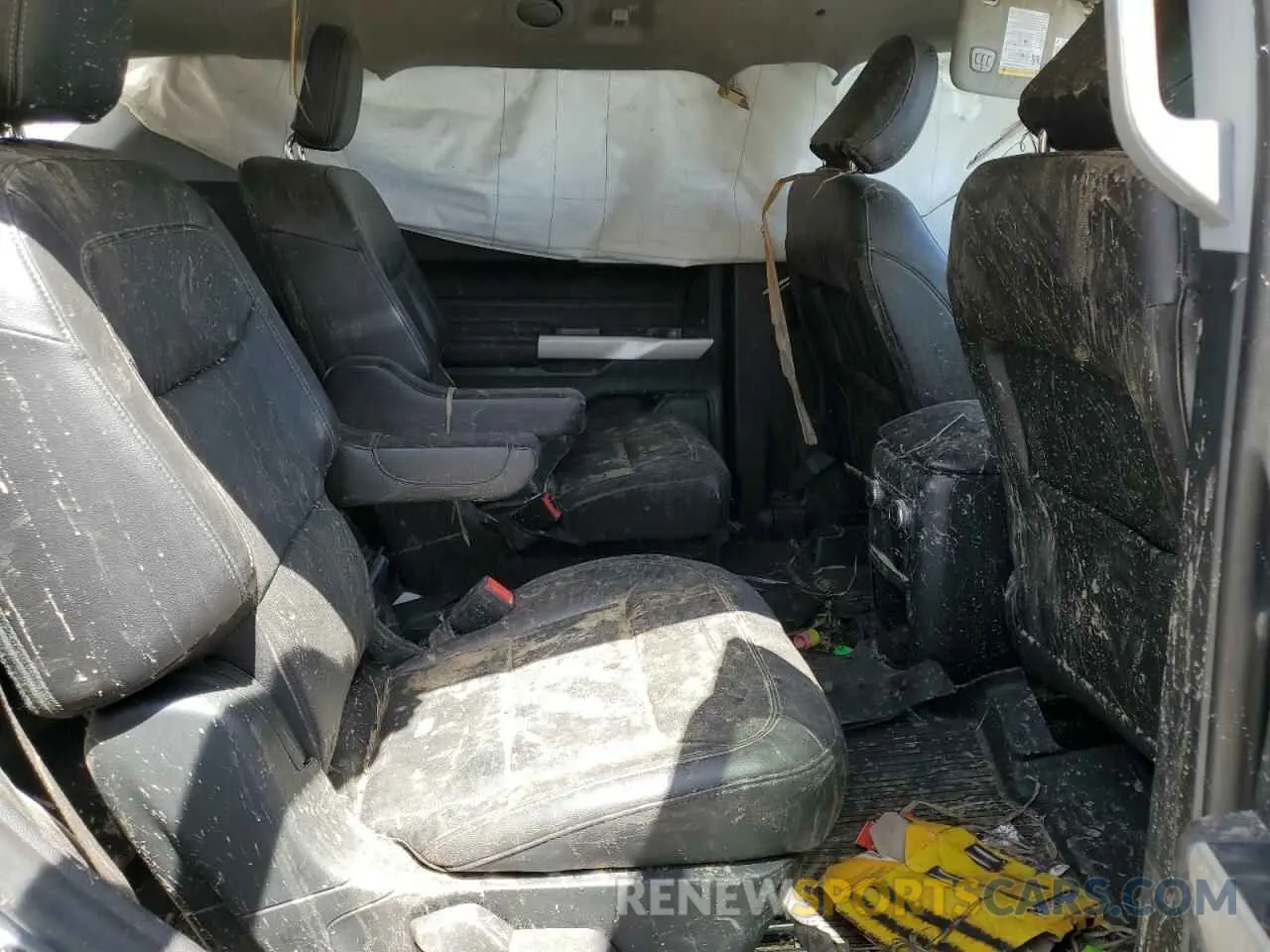 11 Photograph of a damaged car 1FM5K8FWXMNA11196 FORD EXPLORER 2021
