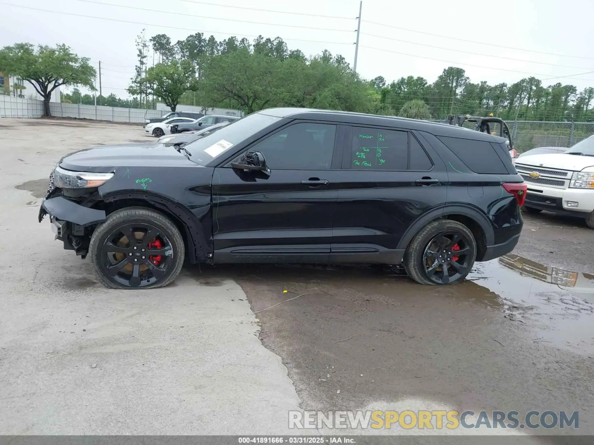 14 Photograph of a damaged car 1FM5K8GC0MGA12561 FORD EXPLORER 2021