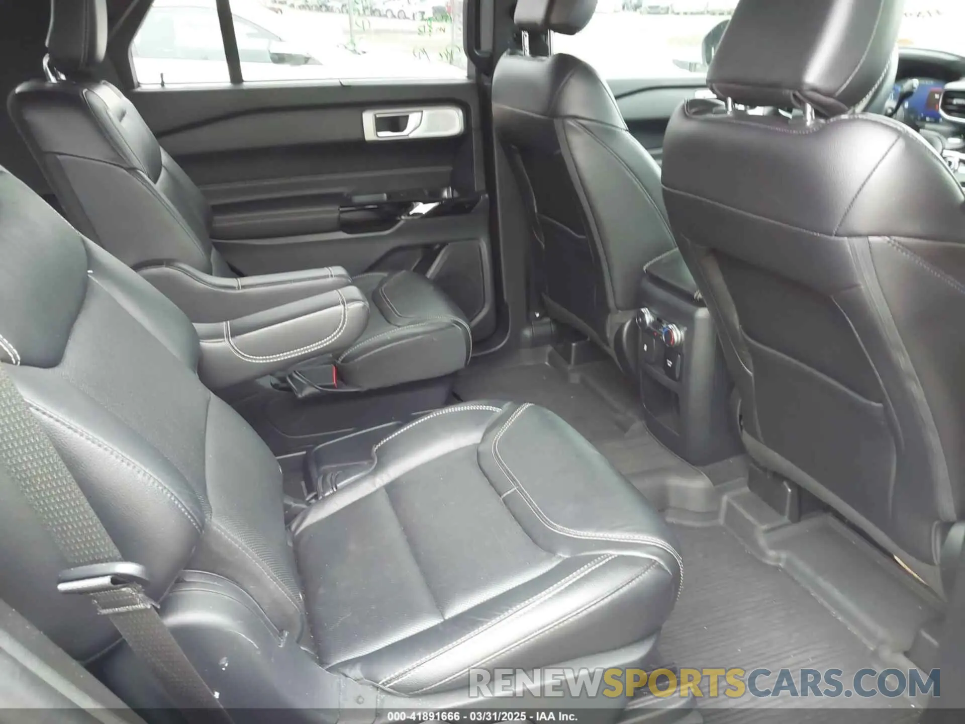 8 Photograph of a damaged car 1FM5K8GC0MGA12561 FORD EXPLORER 2021