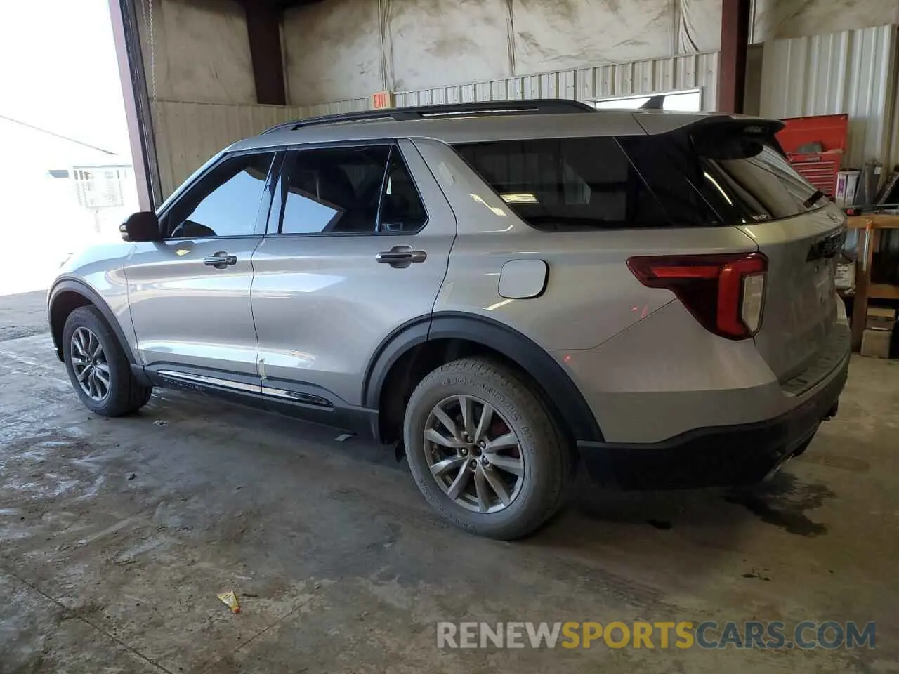 2 Photograph of a damaged car 1FM5K8GC0MGB24311 FORD EXPLORER 2021