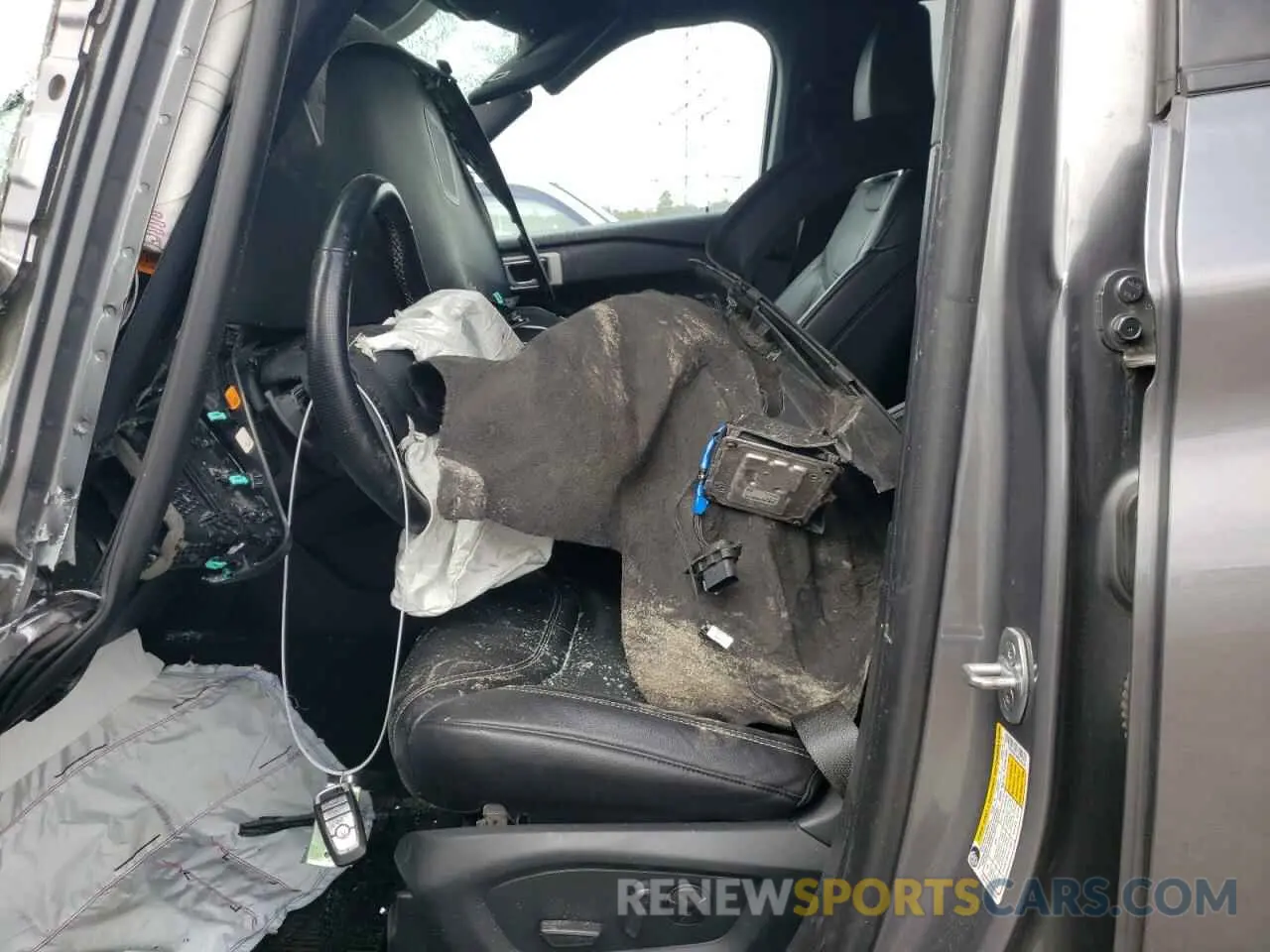 7 Photograph of a damaged car 1FM5K8GC3MGA55033 FORD EXPLORER 2021