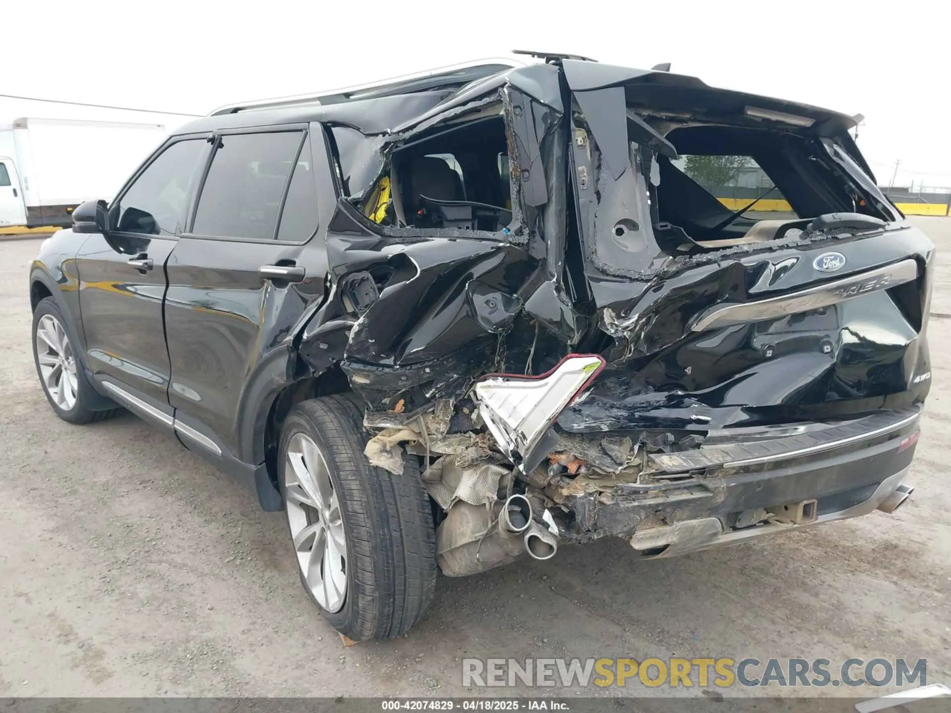 3 Photograph of a damaged car 1FM5K8HC5MGA97587 FORD EXPLORER 2021