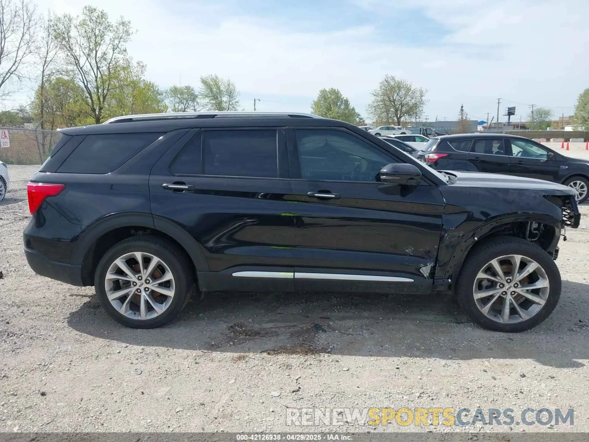 14 Photograph of a damaged car 1FM5K8HC7MGC28101 FORD EXPLORER 2021