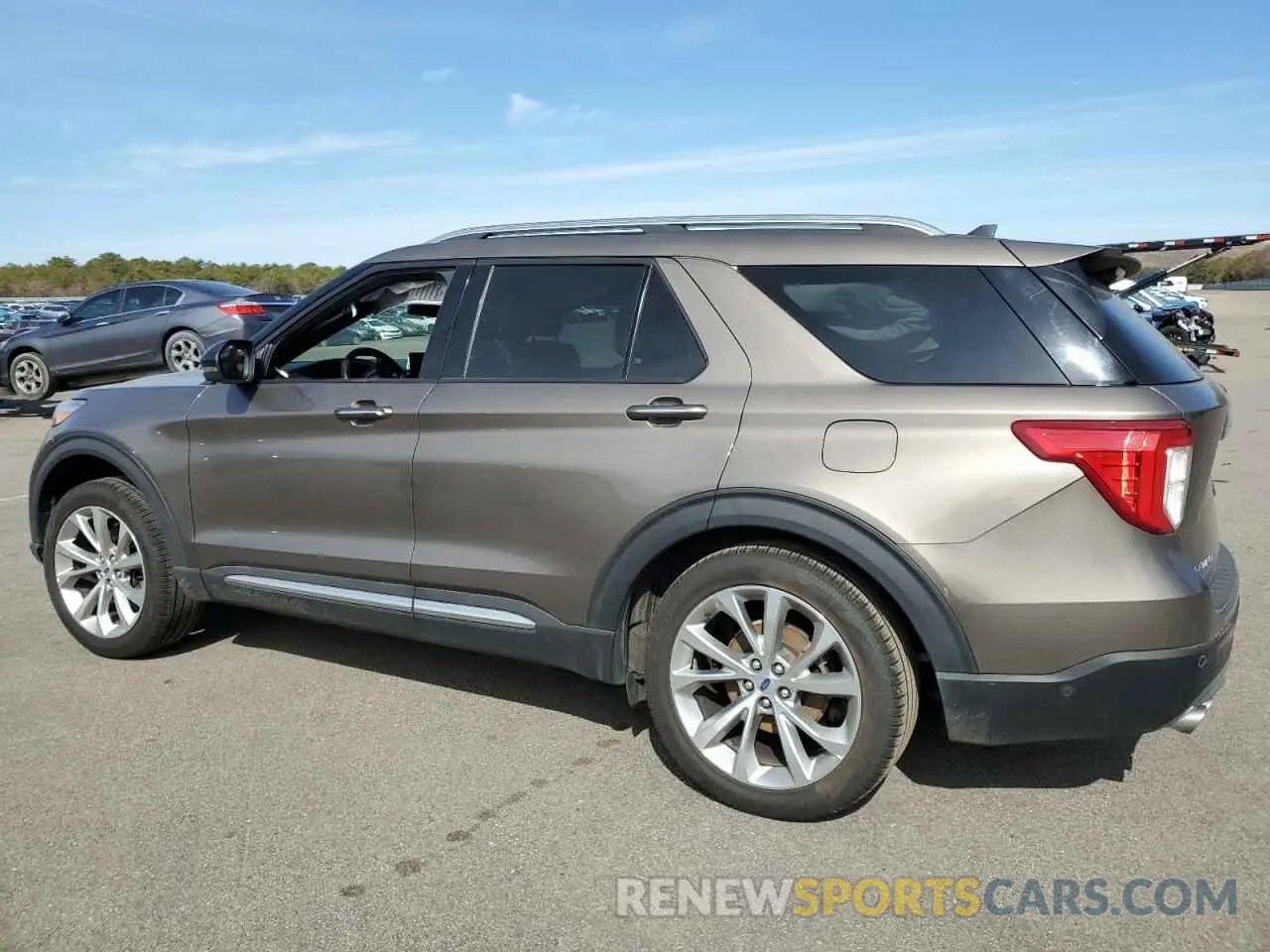 2 Photograph of a damaged car 1FM5K8HC8MGA32202 FORD EXPLORER 2021