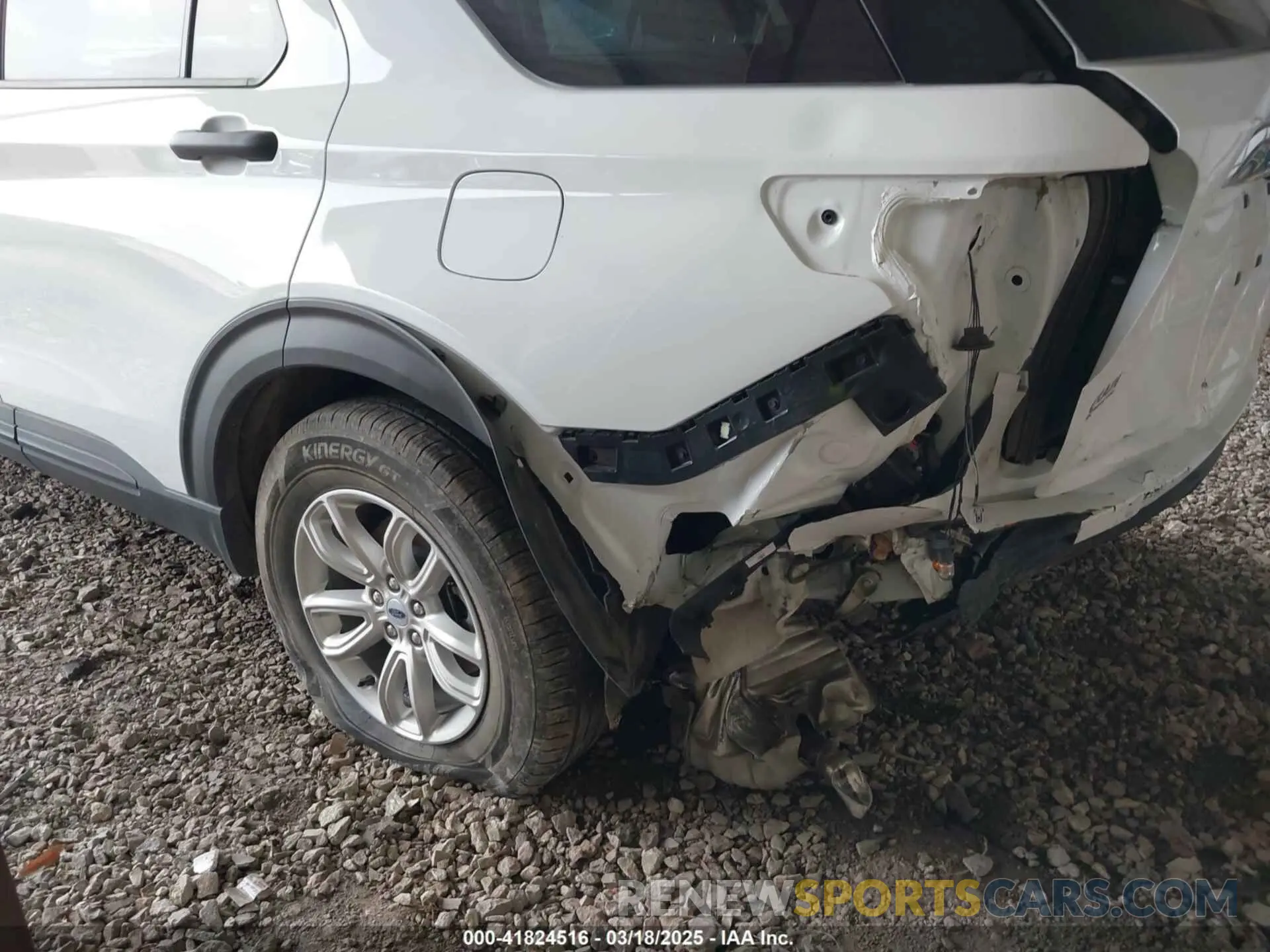 6 Photograph of a damaged car 1FMSK7BH4MGB28491 FORD EXPLORER 2021