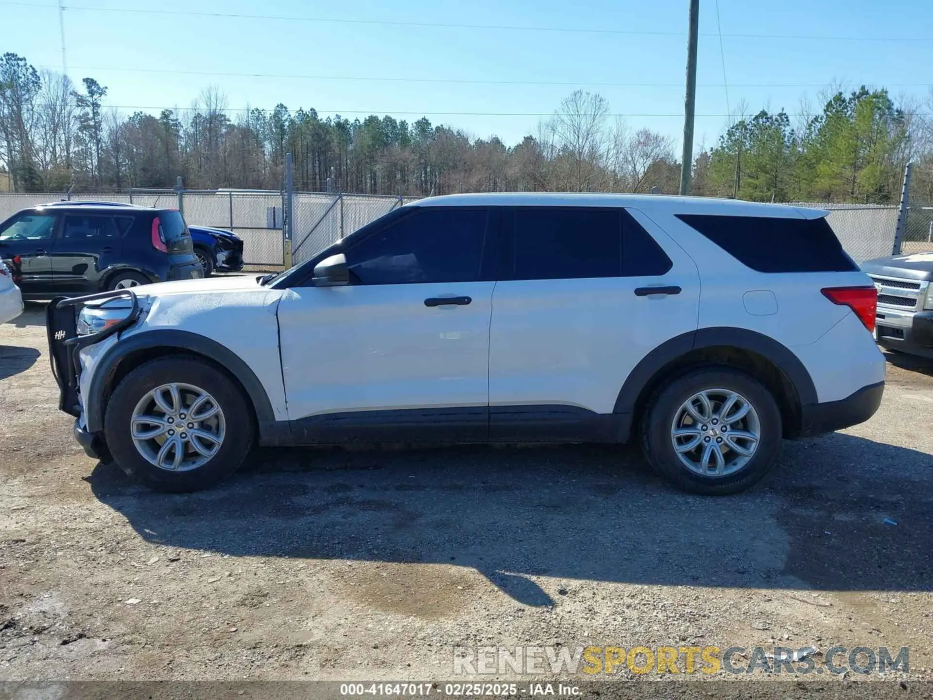 14 Photograph of a damaged car 1FMSK7BH7MGB22930 FORD EXPLORER 2021