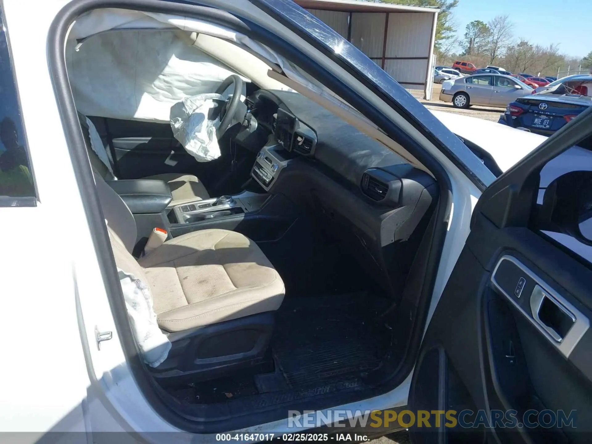 5 Photograph of a damaged car 1FMSK7BH7MGB22930 FORD EXPLORER 2021