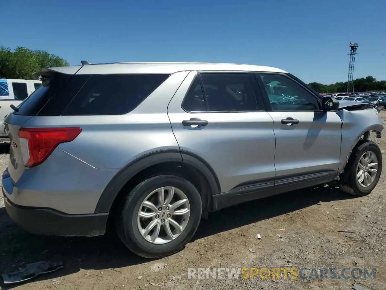 3 Photograph of a damaged car 1FMSK7BH8MGA81871 FORD EXPLORER 2021