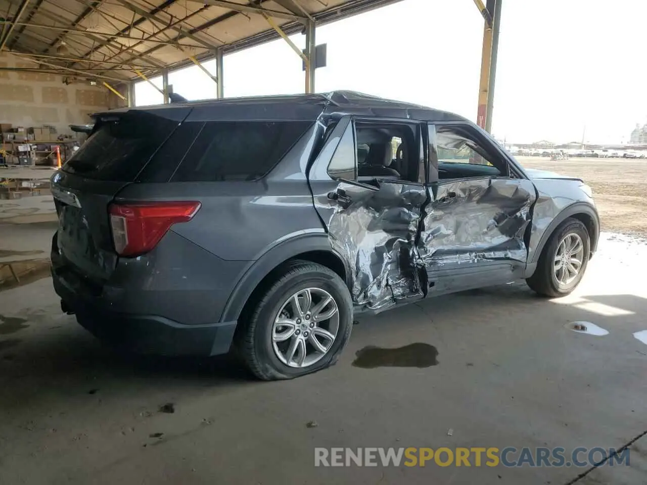 3 Photograph of a damaged car 1FMSK7BH9MGB45058 FORD EXPLORER 2021