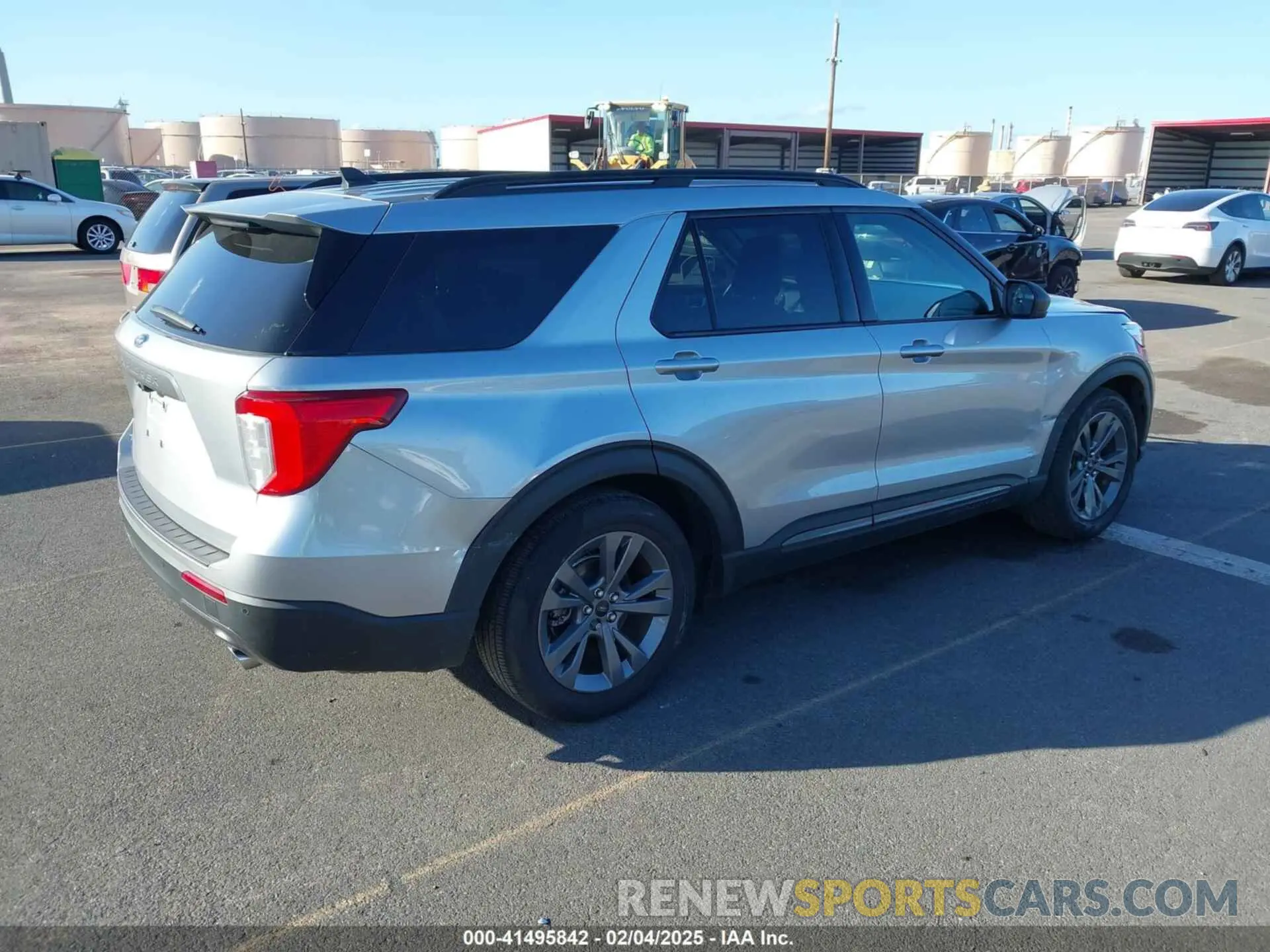 4 Photograph of a damaged car 1FMSK7DH0MGB71478 FORD EXPLORER 2021