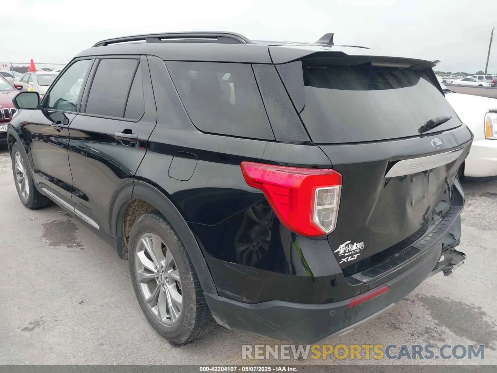 18 Photograph of a damaged car 1FMSK7DH0MGB78737 FORD EXPLORER 2021