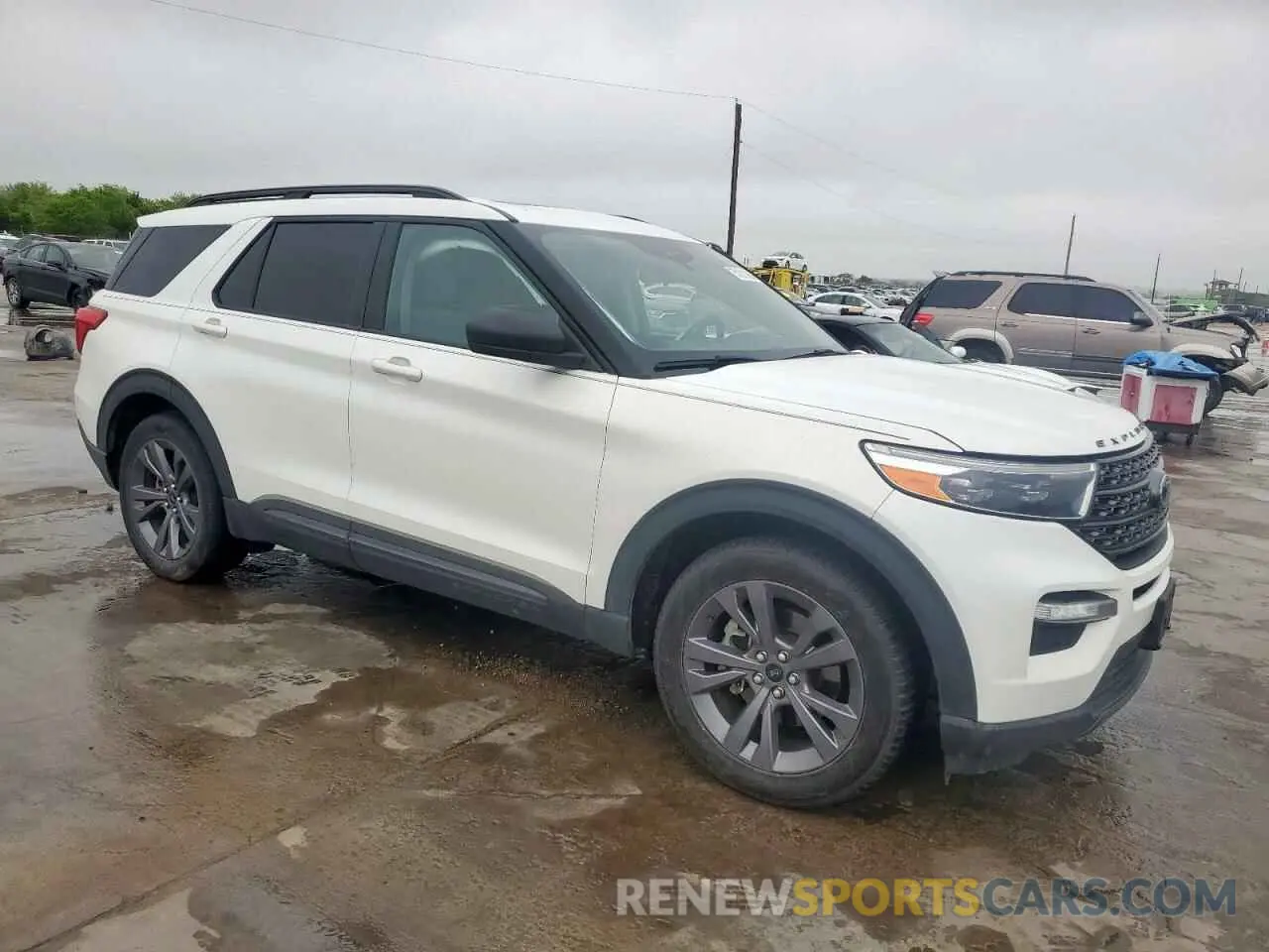 4 Photograph of a damaged car 1FMSK7DH1MGC04598 FORD EXPLORER 2021