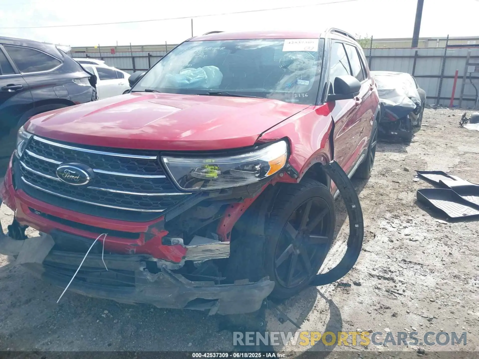 2 Photograph of a damaged car 1FMSK7DH2MGA52136 FORD EXPLORER 2021