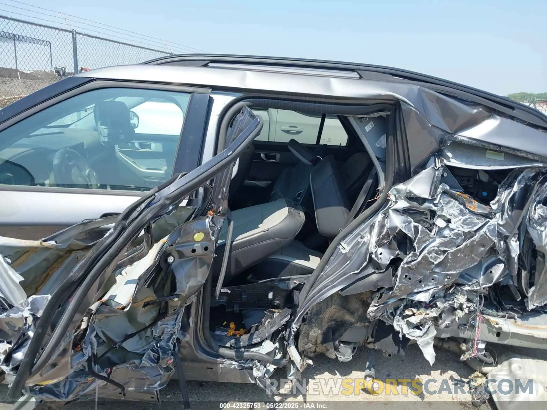 15 Photograph of a damaged car 1FMSK7DH2MGB16028 FORD EXPLORER 2021