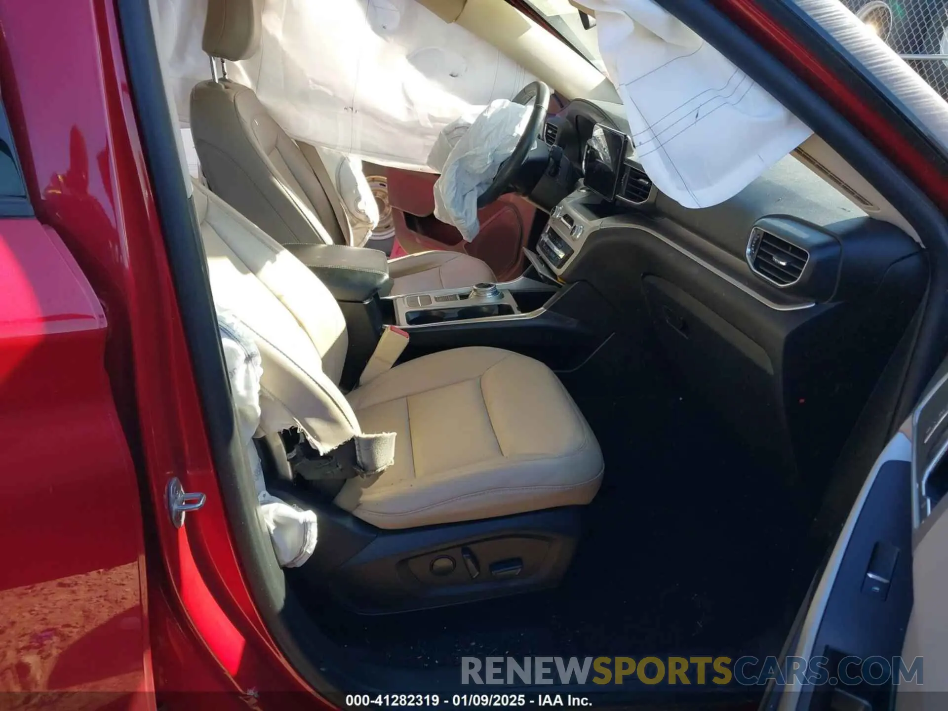 5 Photograph of a damaged car 1FMSK7DH2MGC14797 FORD EXPLORER 2021