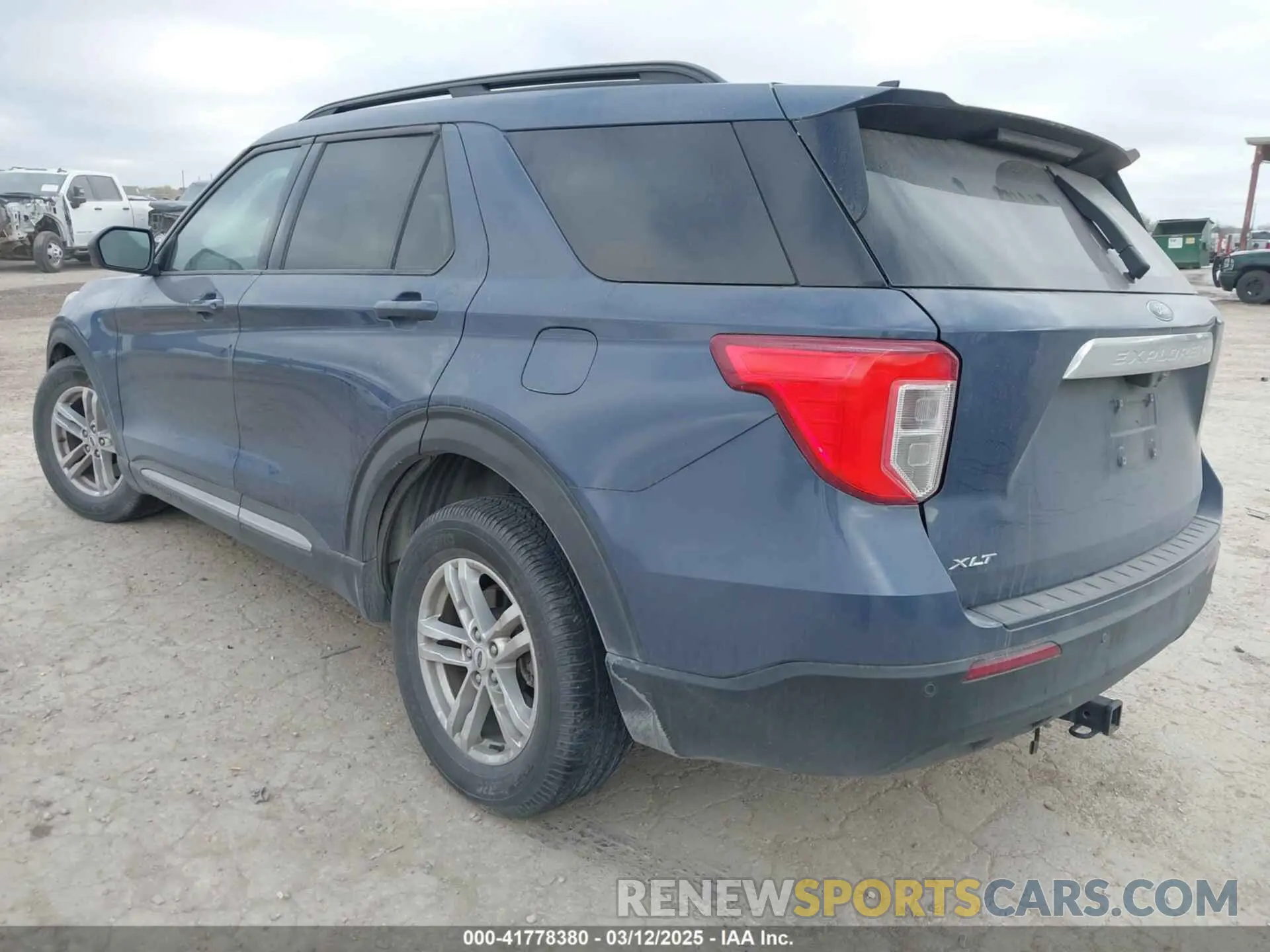 3 Photograph of a damaged car 1FMSK7DH2MGC24715 FORD EXPLORER 2021