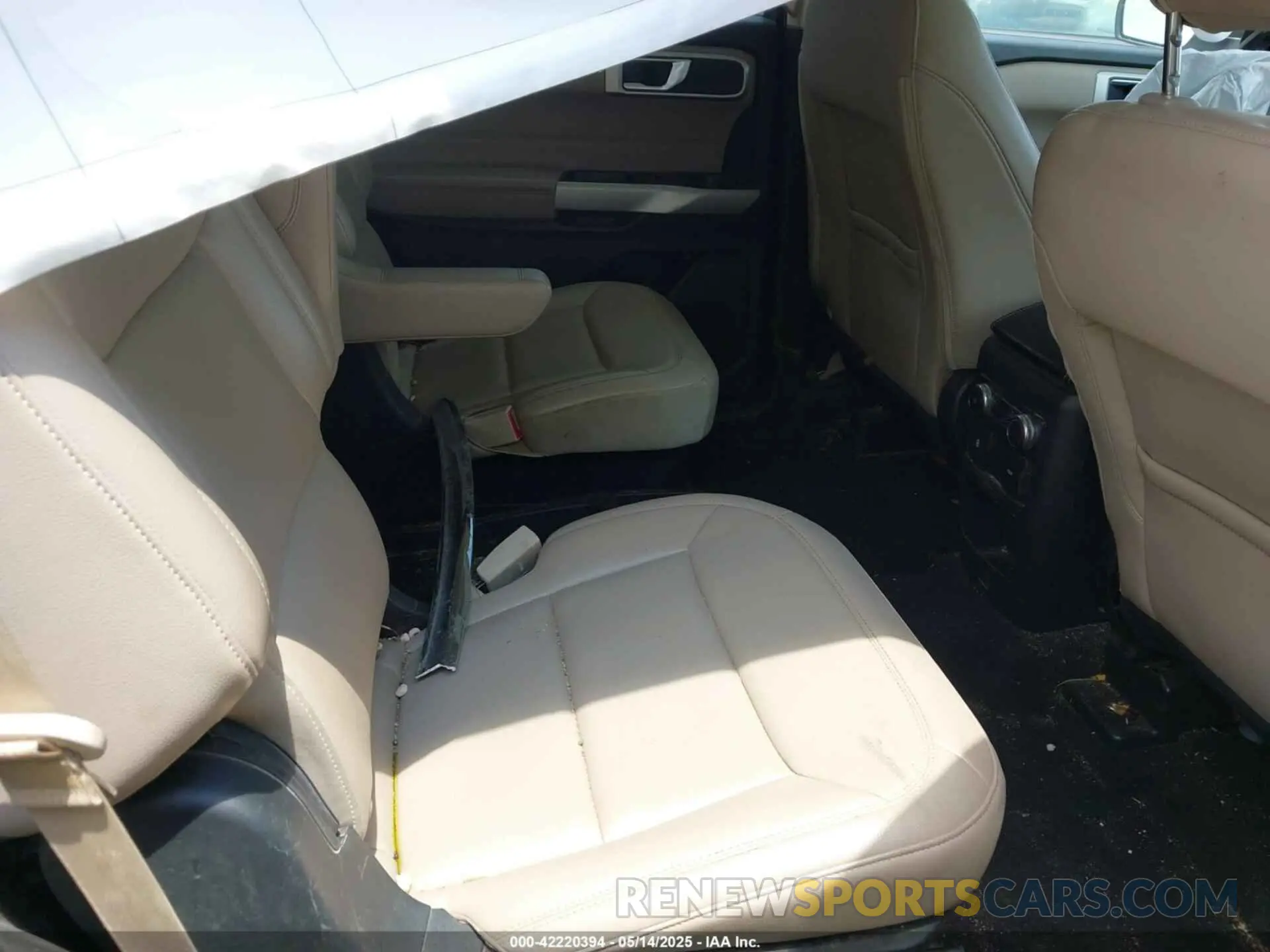 8 Photograph of a damaged car 1FMSK7DH3MGA00031 FORD EXPLORER 2021