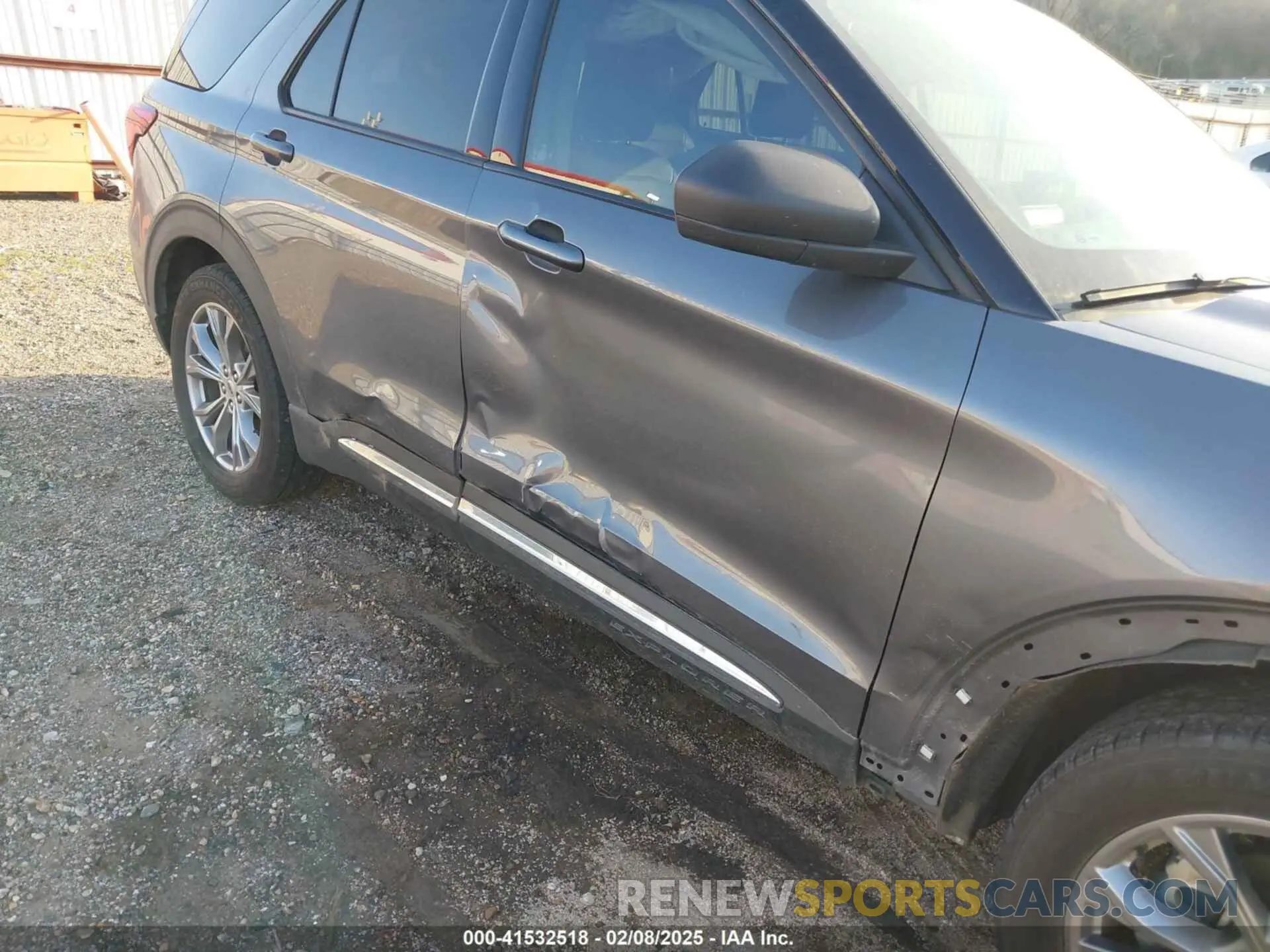 19 Photograph of a damaged car 1FMSK7DH4MGB20789 FORD EXPLORER 2021