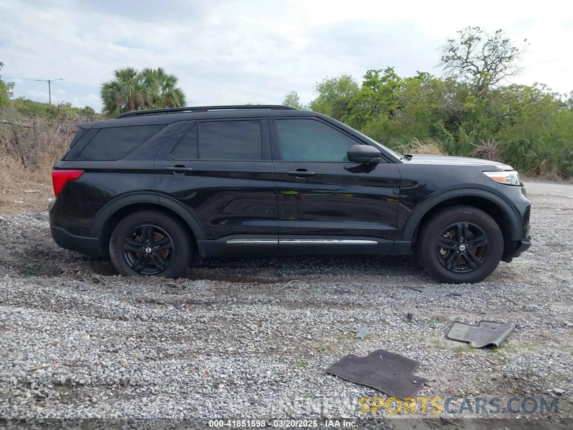 13 Photograph of a damaged car 1FMSK7DH4MGC11593 FORD EXPLORER 2021