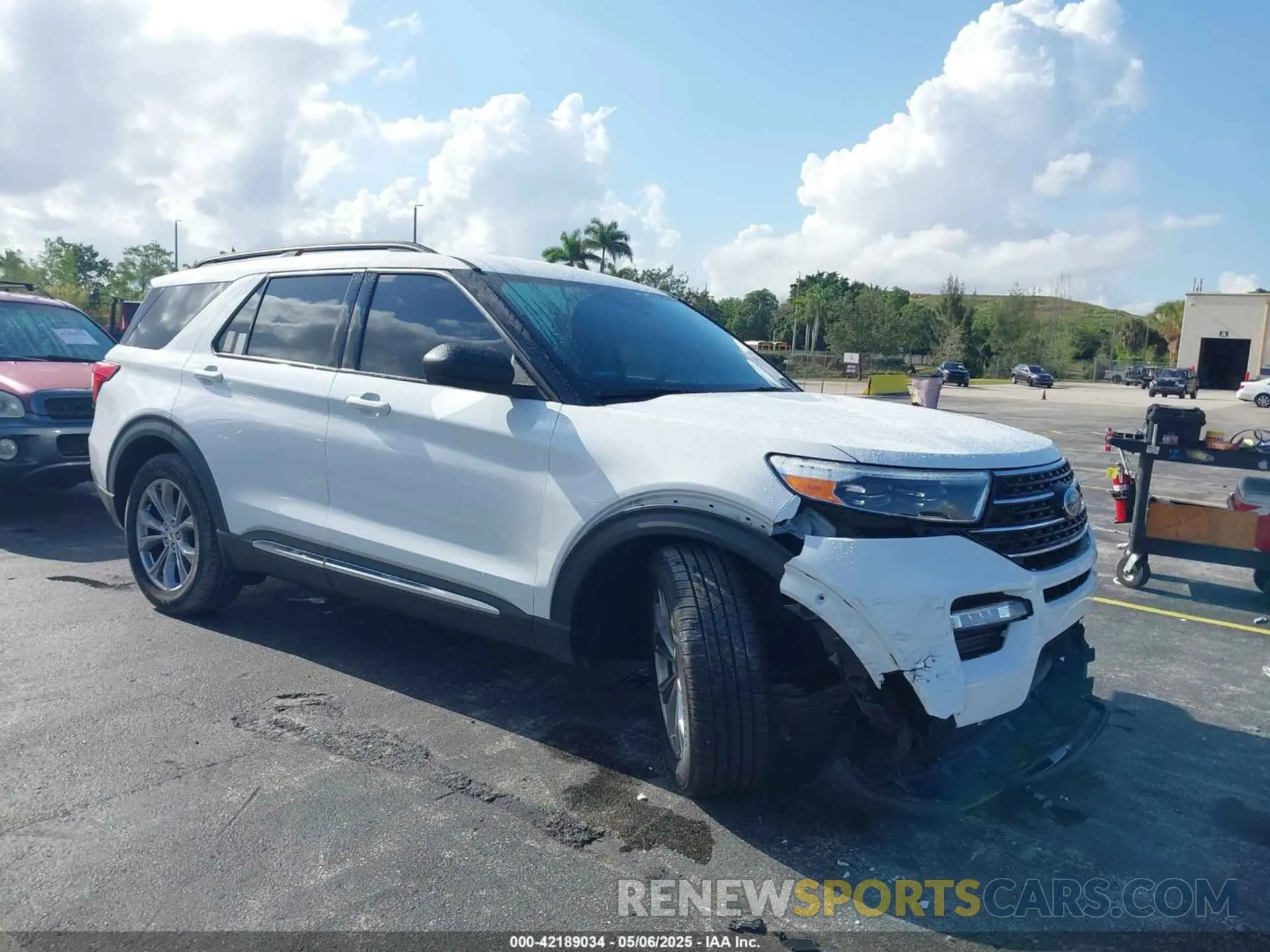 1 Photograph of a damaged car 1FMSK7DH4MGC14767 FORD EXPLORER 2021