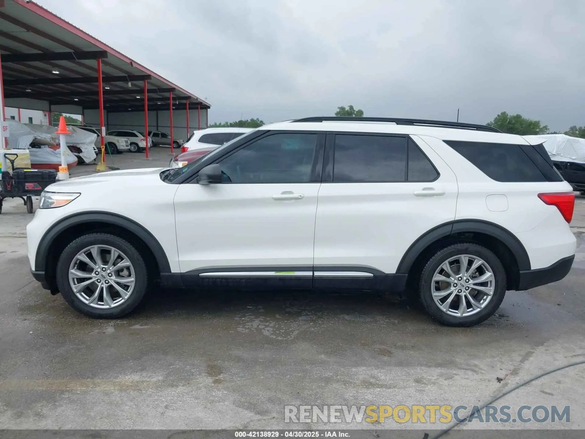 15 Photograph of a damaged car 1FMSK7DH5MGA30373 FORD EXPLORER 2021