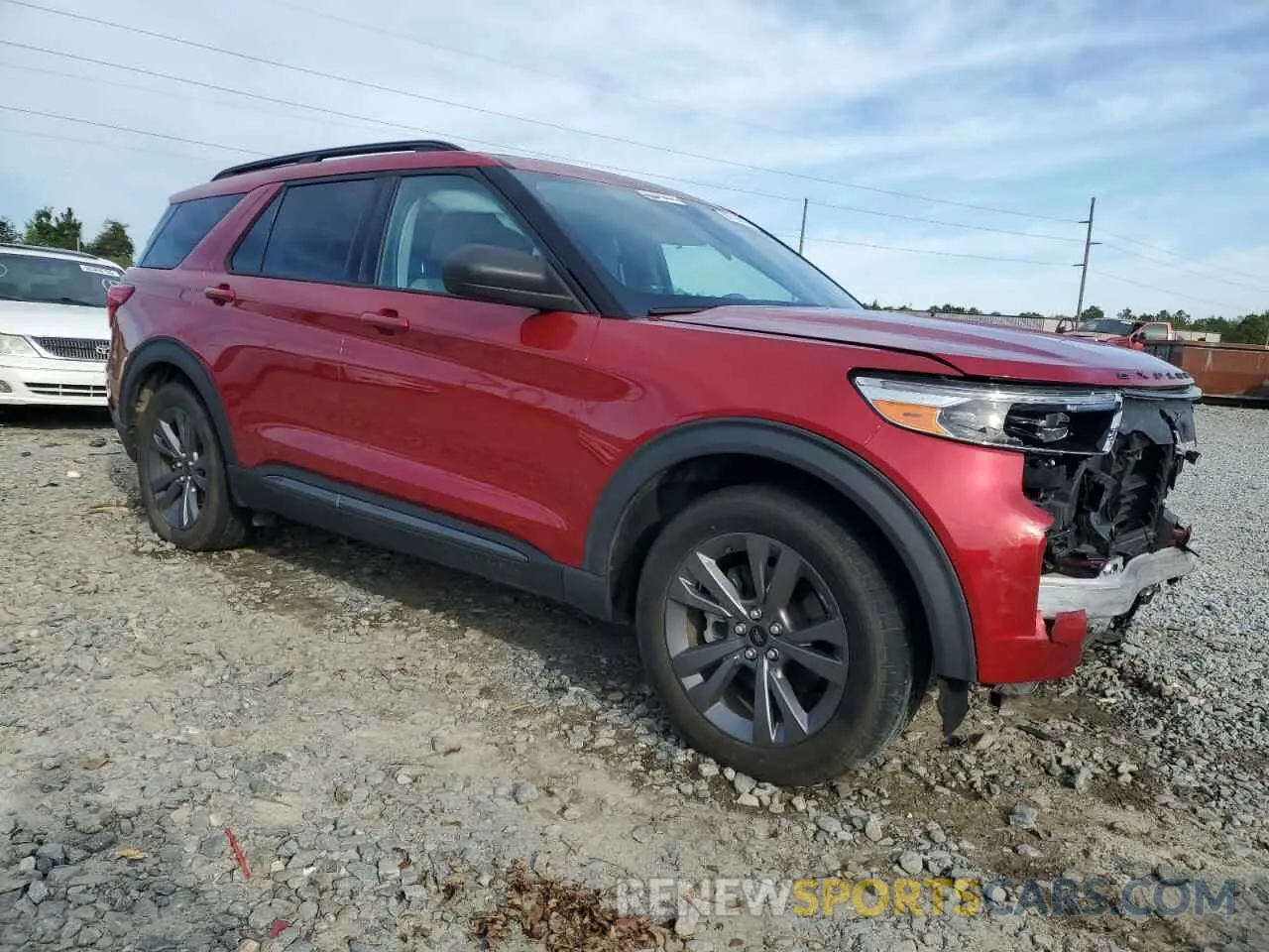 4 Photograph of a damaged car 1FMSK7DH5MGA56844 FORD EXPLORER 2021