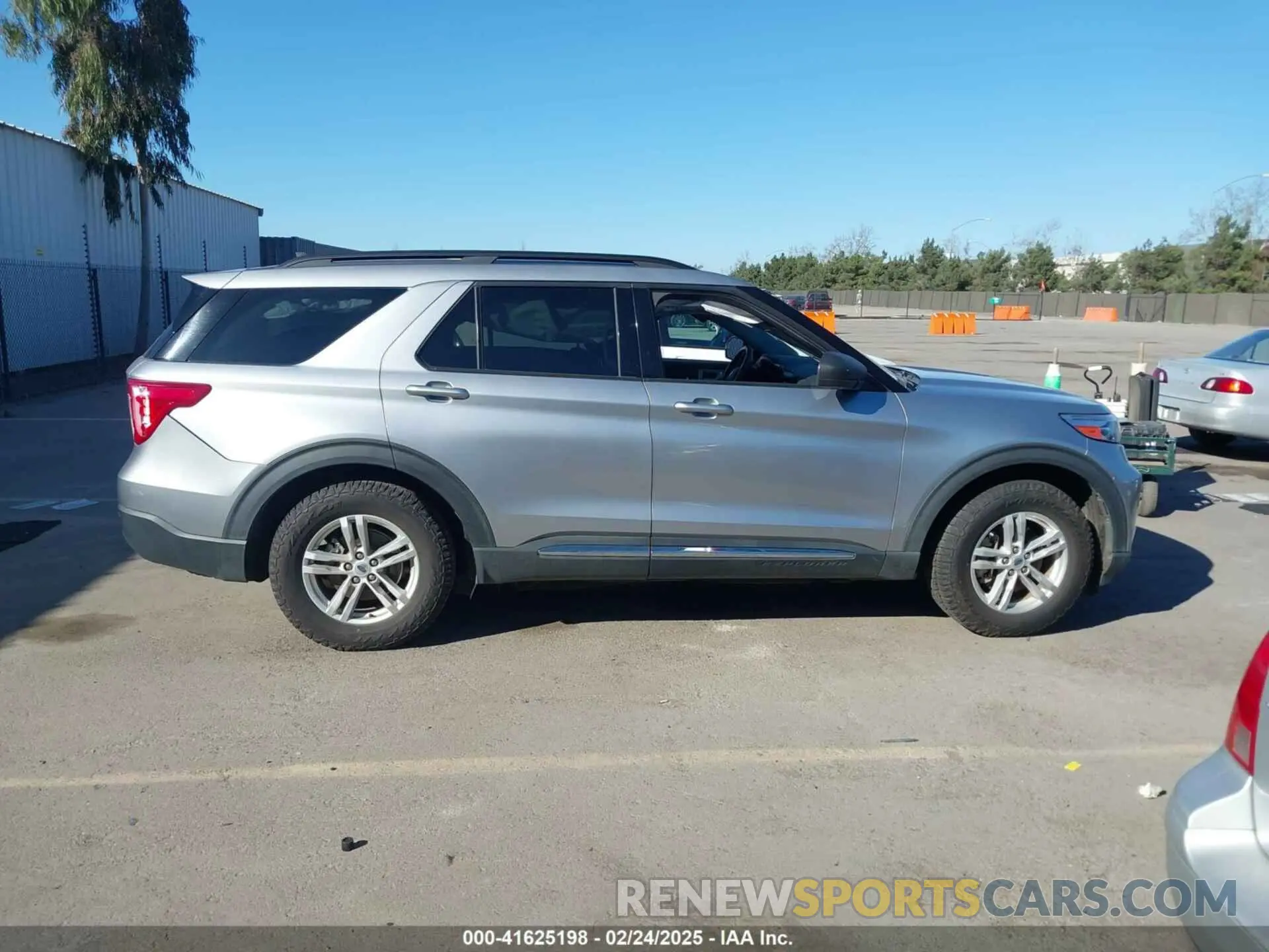 13 Photograph of a damaged car 1FMSK7DH5MGB02432 FORD EXPLORER 2021