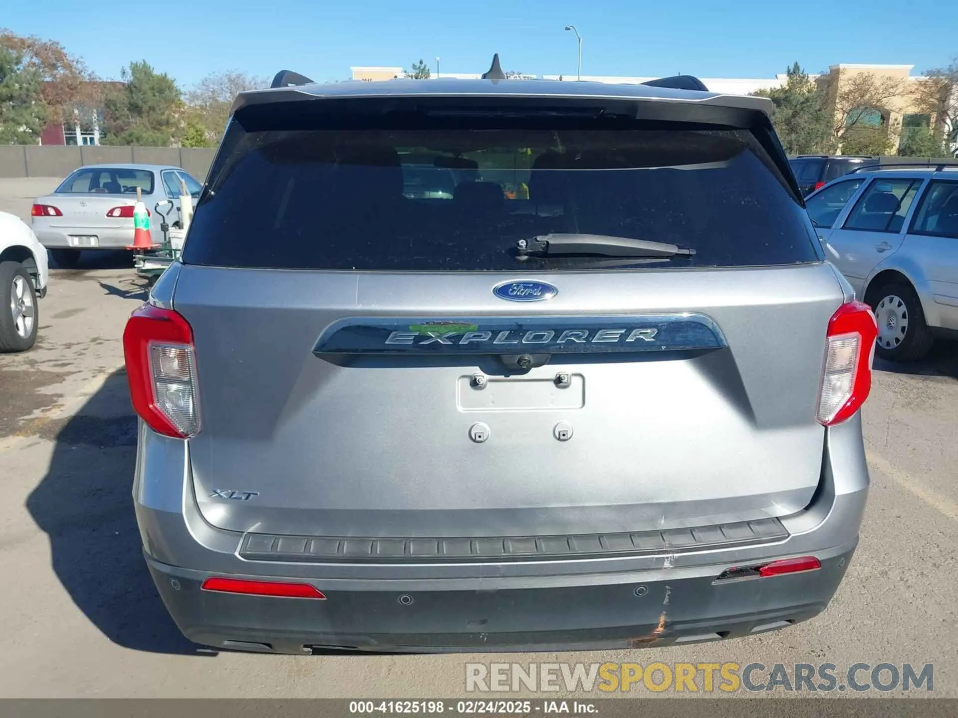 16 Photograph of a damaged car 1FMSK7DH5MGB02432 FORD EXPLORER 2021