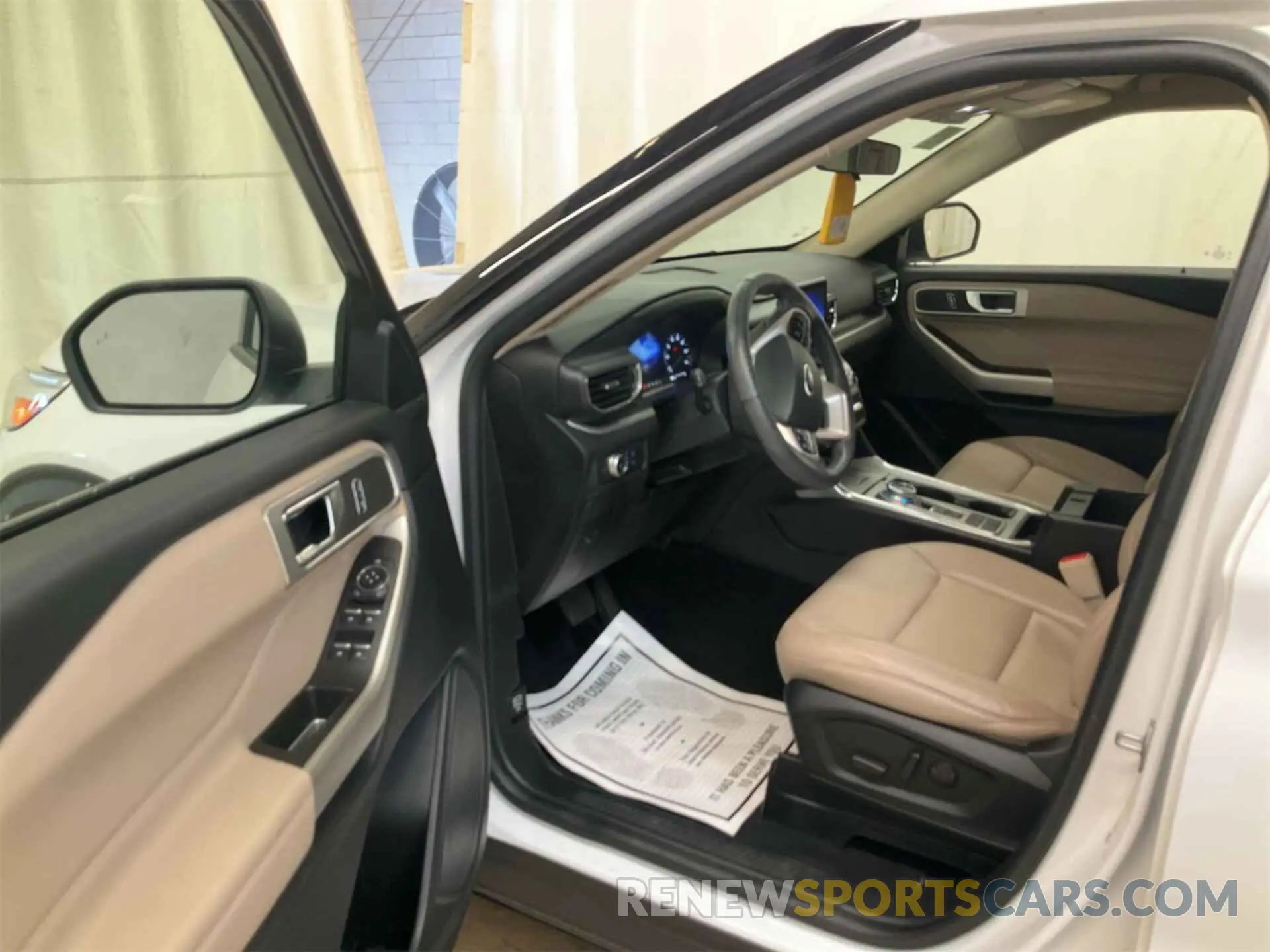 14 Photograph of a damaged car 1FMSK7DH5MGC24448 FORD EXPLORER 2021