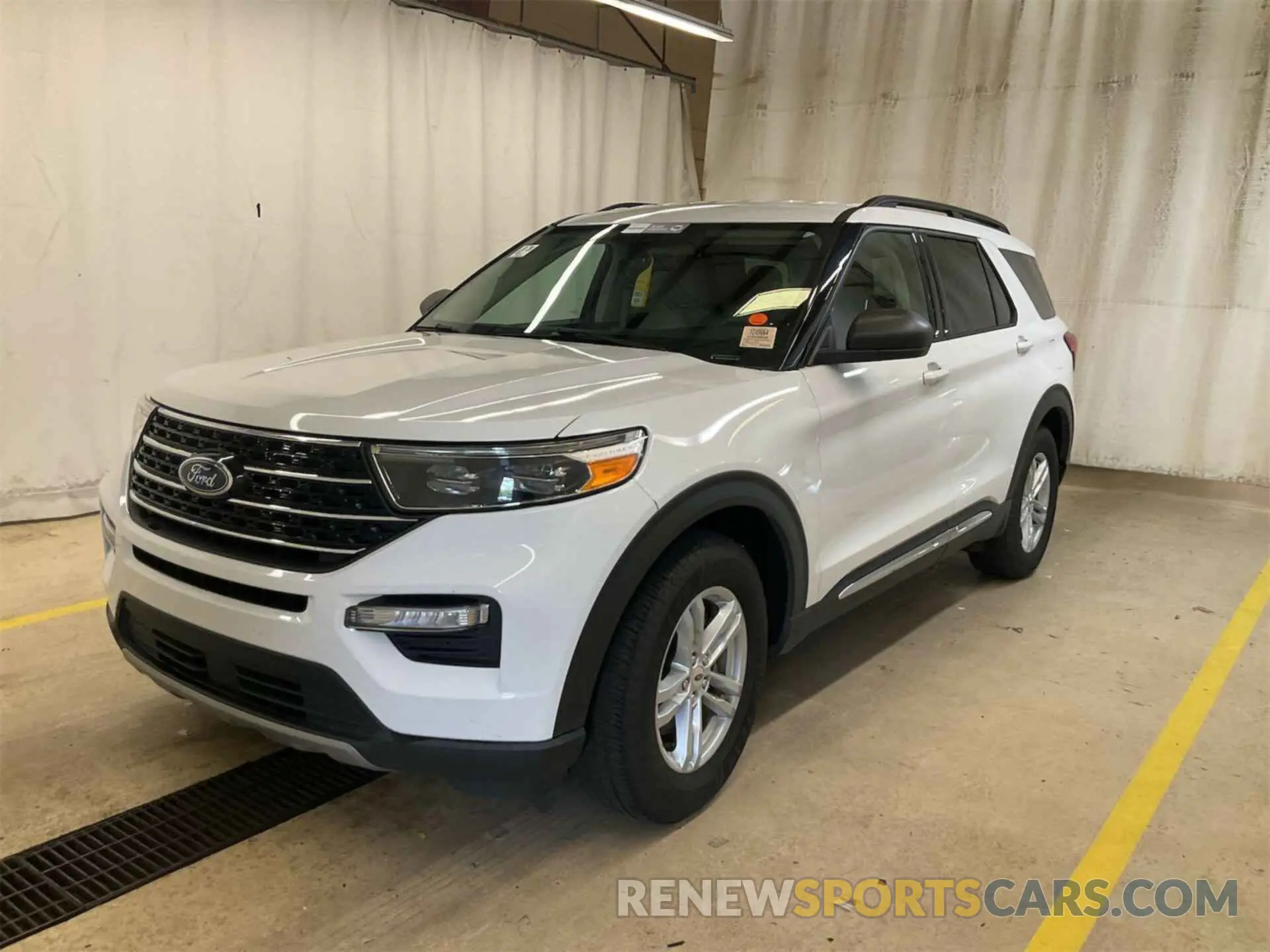 2 Photograph of a damaged car 1FMSK7DH5MGC24448 FORD EXPLORER 2021