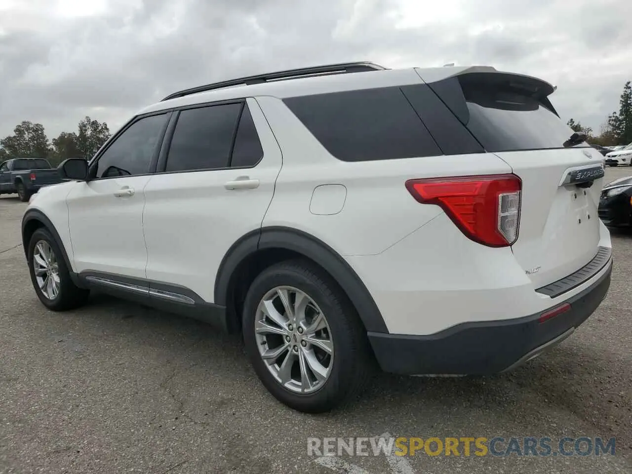 2 Photograph of a damaged car 1FMSK7DH6MGA31631 FORD EXPLORER 2021