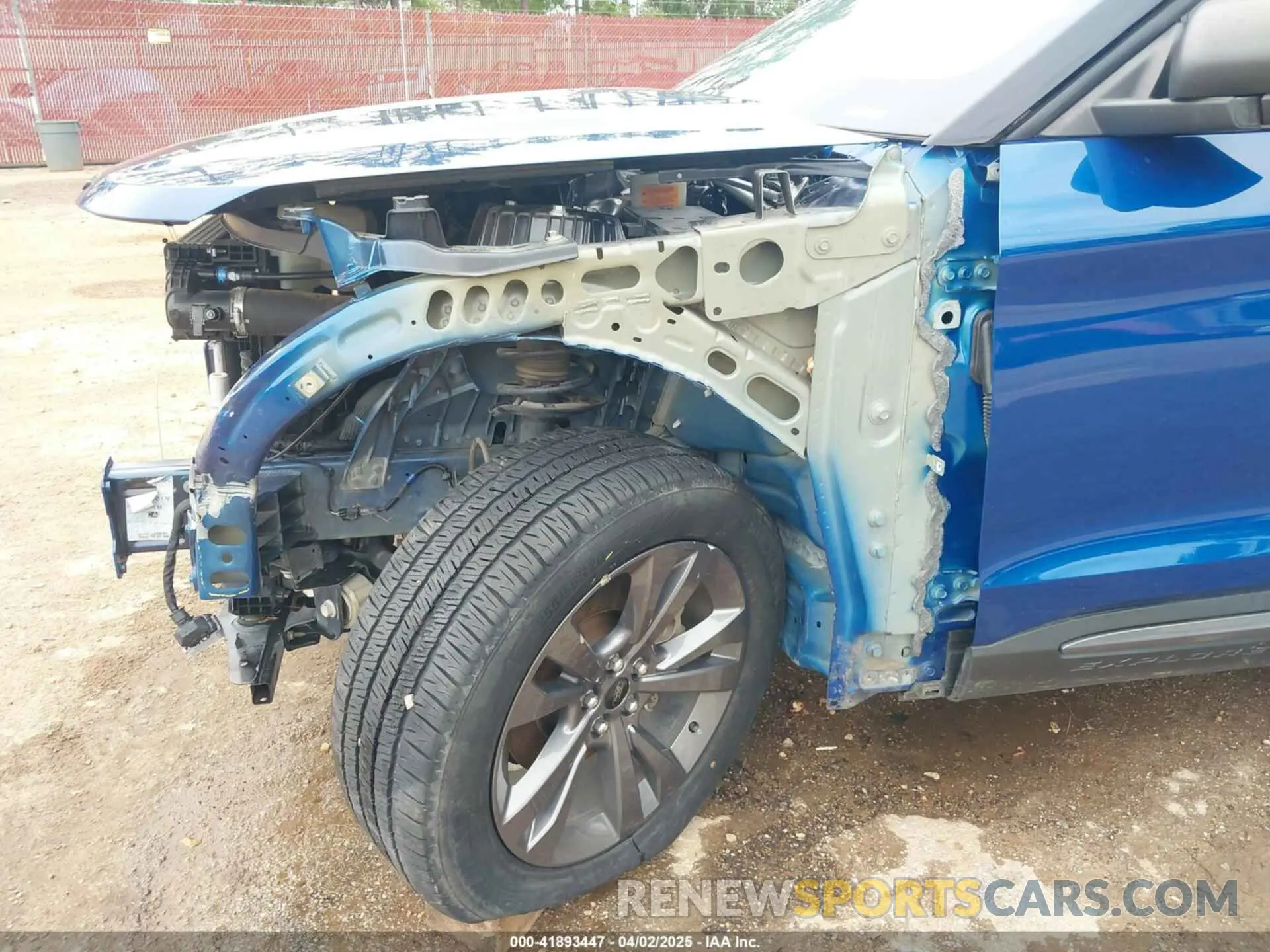 19 Photograph of a damaged car 1FMSK7DH6MGB31745 FORD EXPLORER 2021