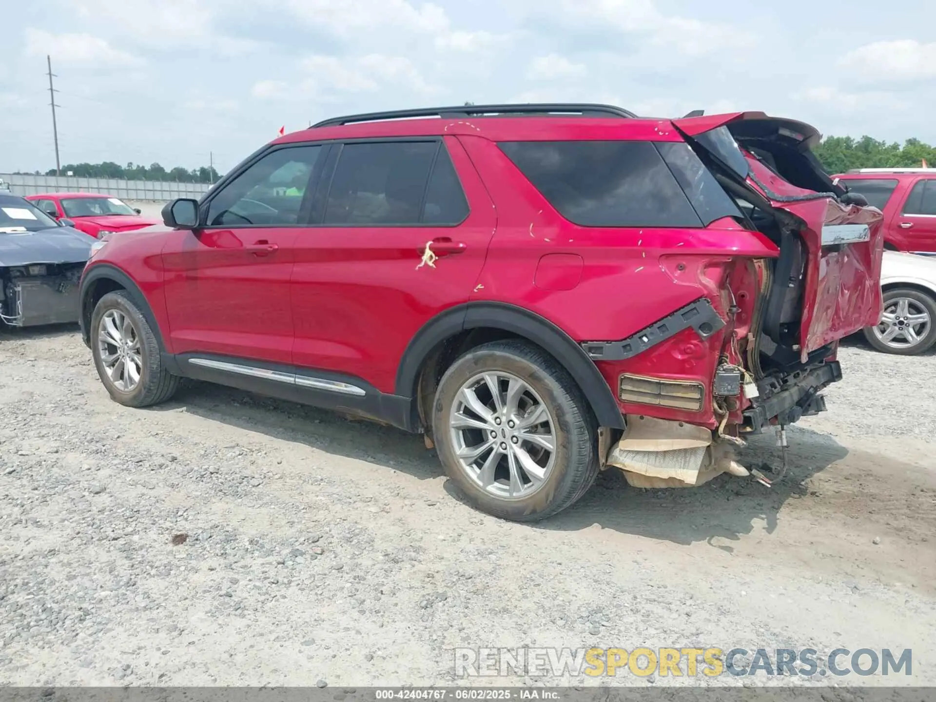 3 Photograph of a damaged car 1FMSK7DH6MGC44949 FORD EXPLORER 2021