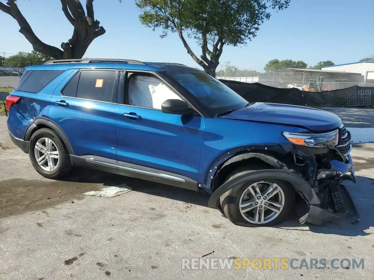 4 Photograph of a damaged car 1FMSK7DH7MGA57087 FORD EXPLORER 2021