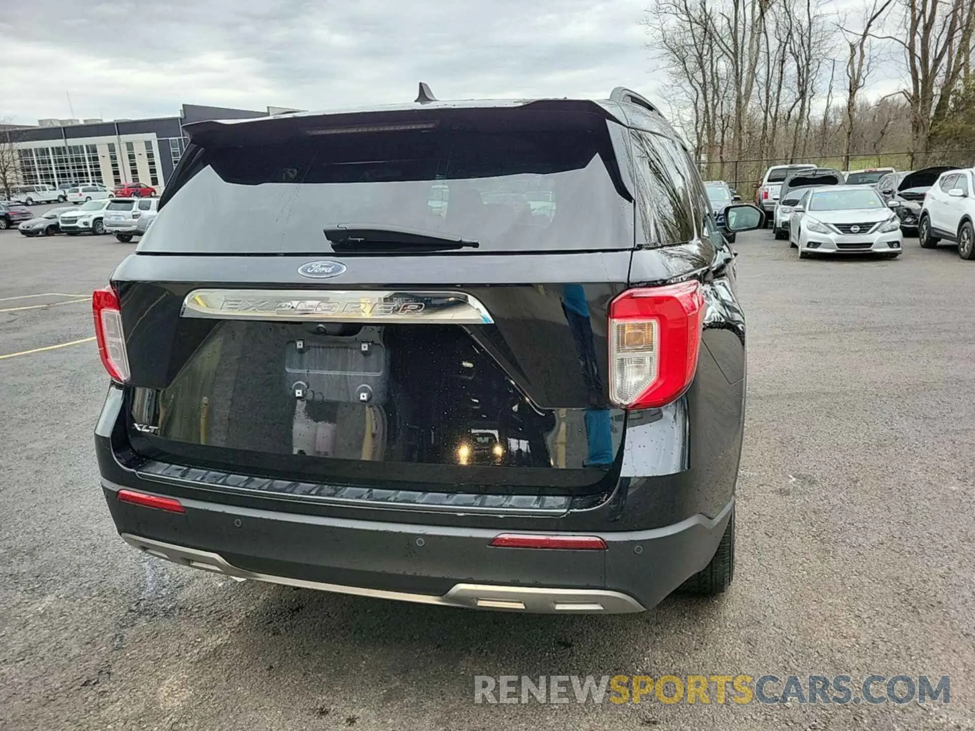 13 Photograph of a damaged car 1FMSK7DH7MGA65724 FORD EXPLORER 2021