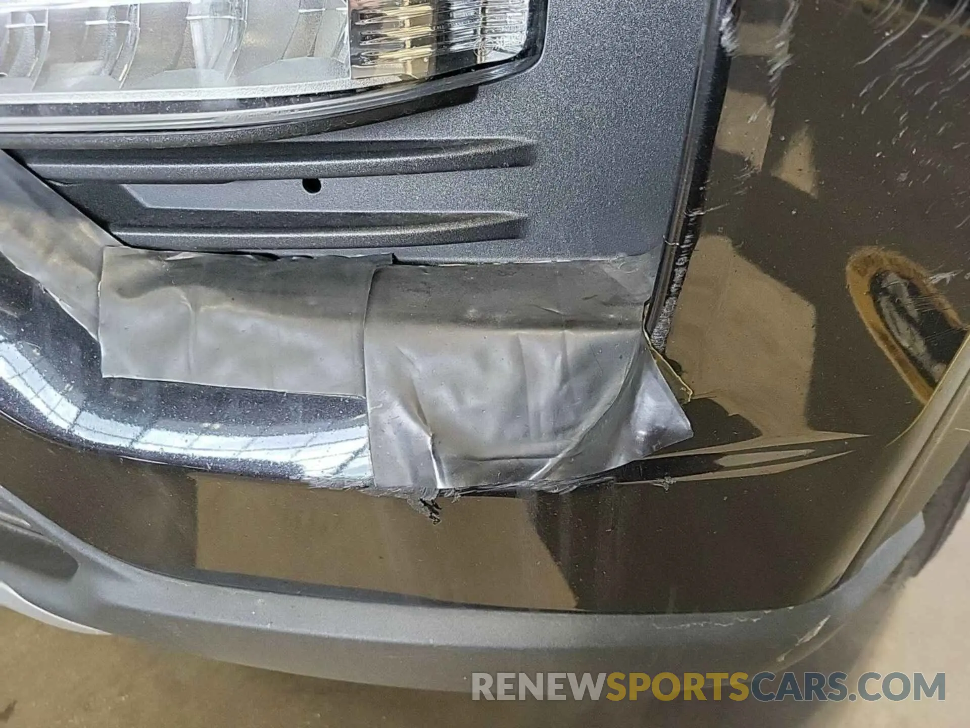 18 Photograph of a damaged car 1FMSK7DH7MGA65724 FORD EXPLORER 2021