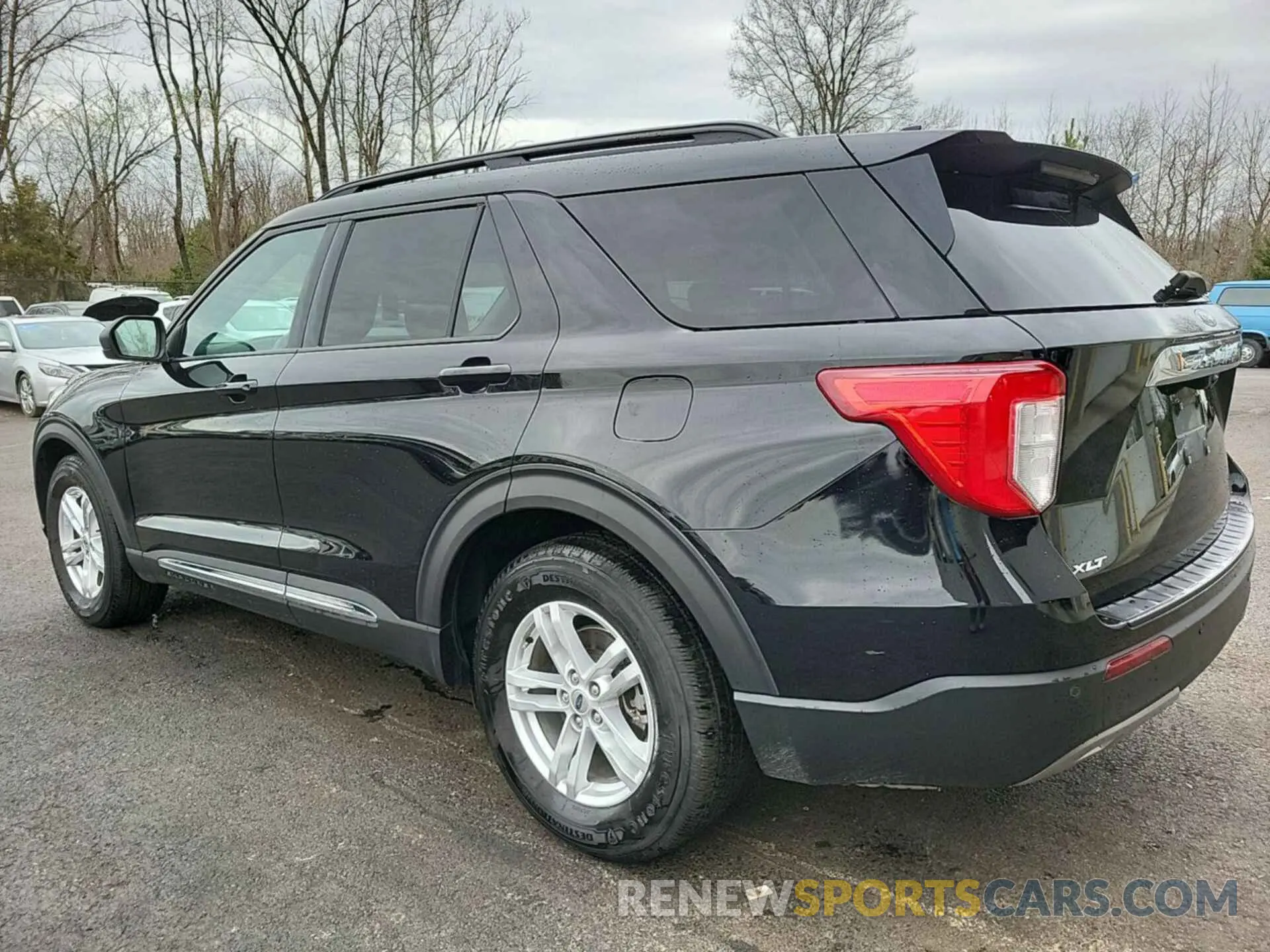 3 Photograph of a damaged car 1FMSK7DH7MGA65724 FORD EXPLORER 2021