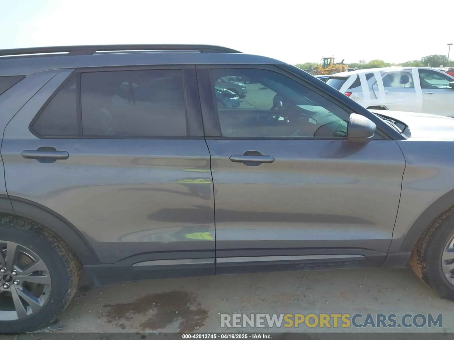 13 Photograph of a damaged car 1FMSK7DH7MGB79108 FORD EXPLORER 2021