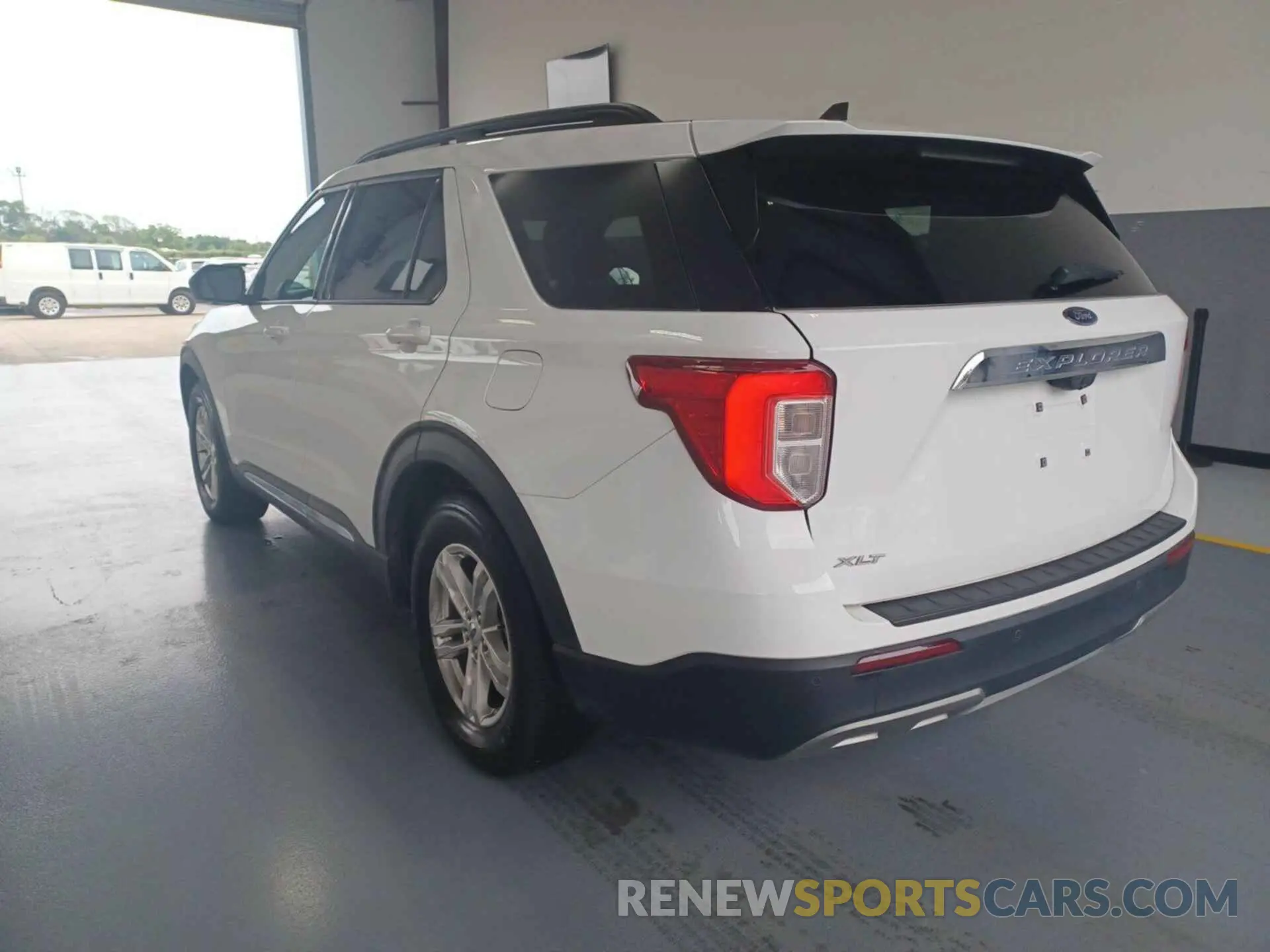 12 Photograph of a damaged car 1FMSK7DH7MGC26976 FORD EXPLORER 2021