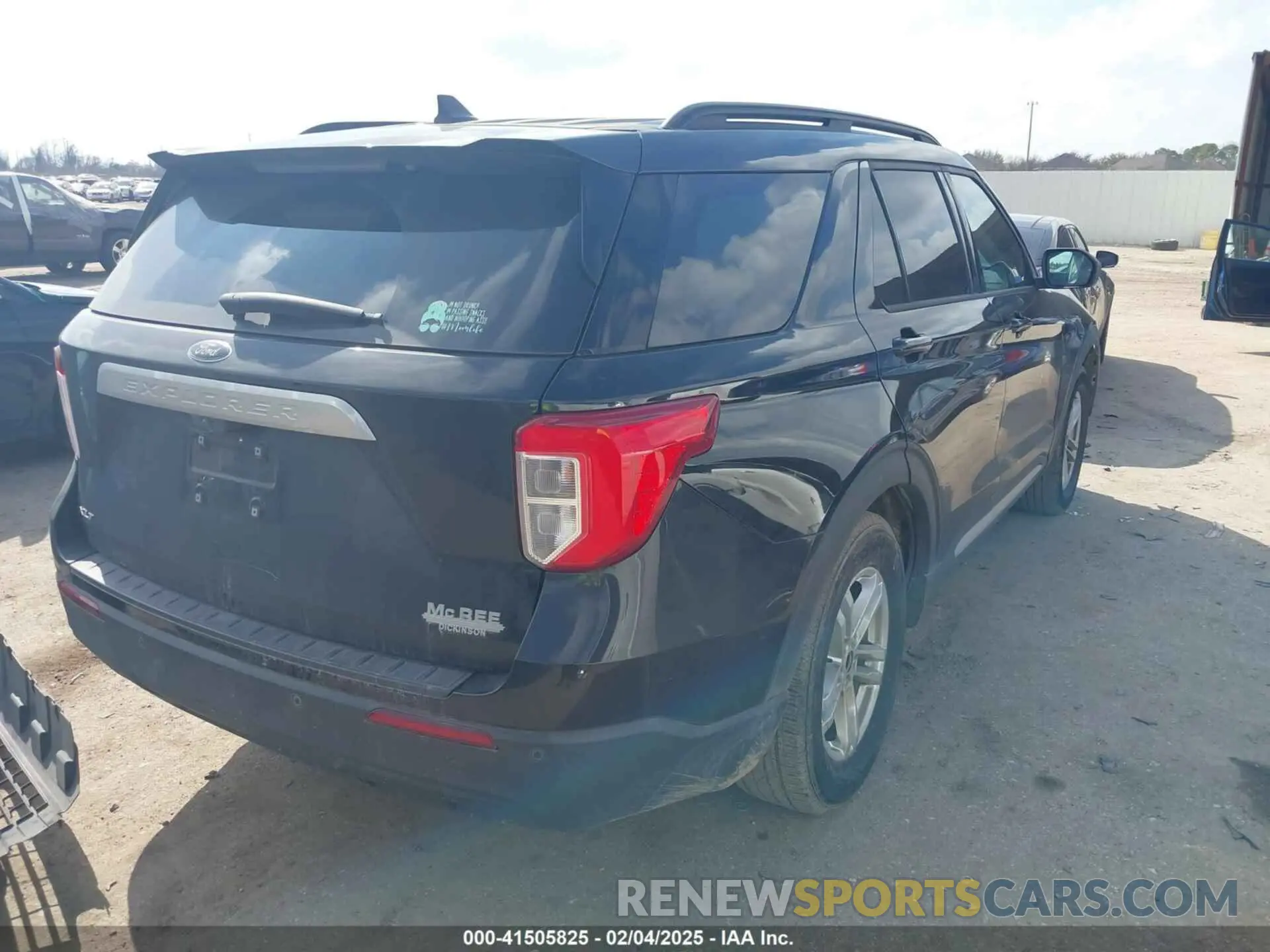 4 Photograph of a damaged car 1FMSK7DH8MGA52075 FORD EXPLORER 2021