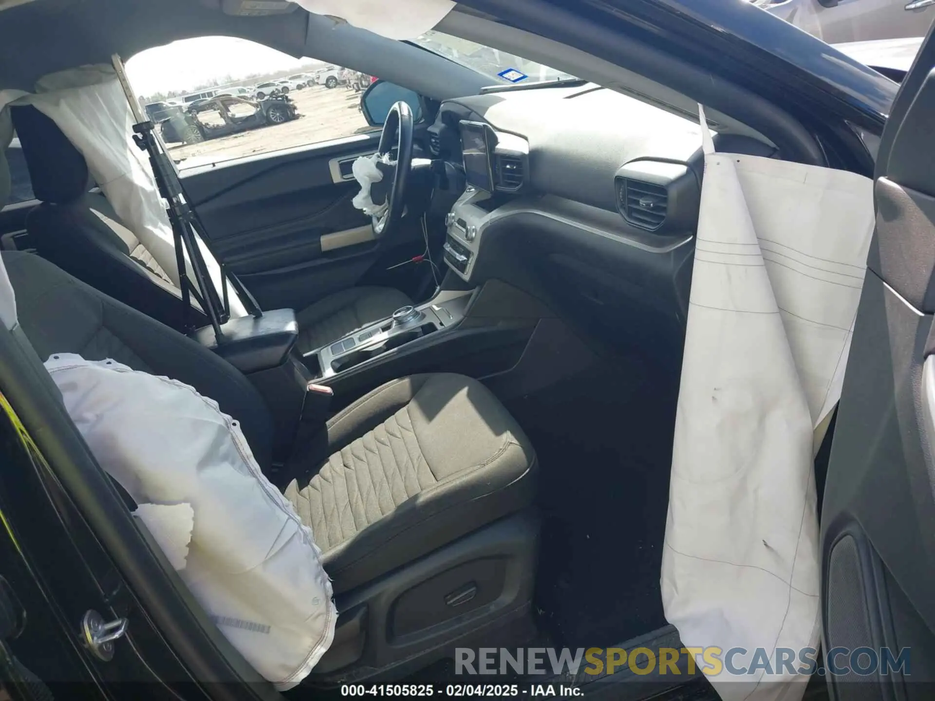 5 Photograph of a damaged car 1FMSK7DH8MGA52075 FORD EXPLORER 2021