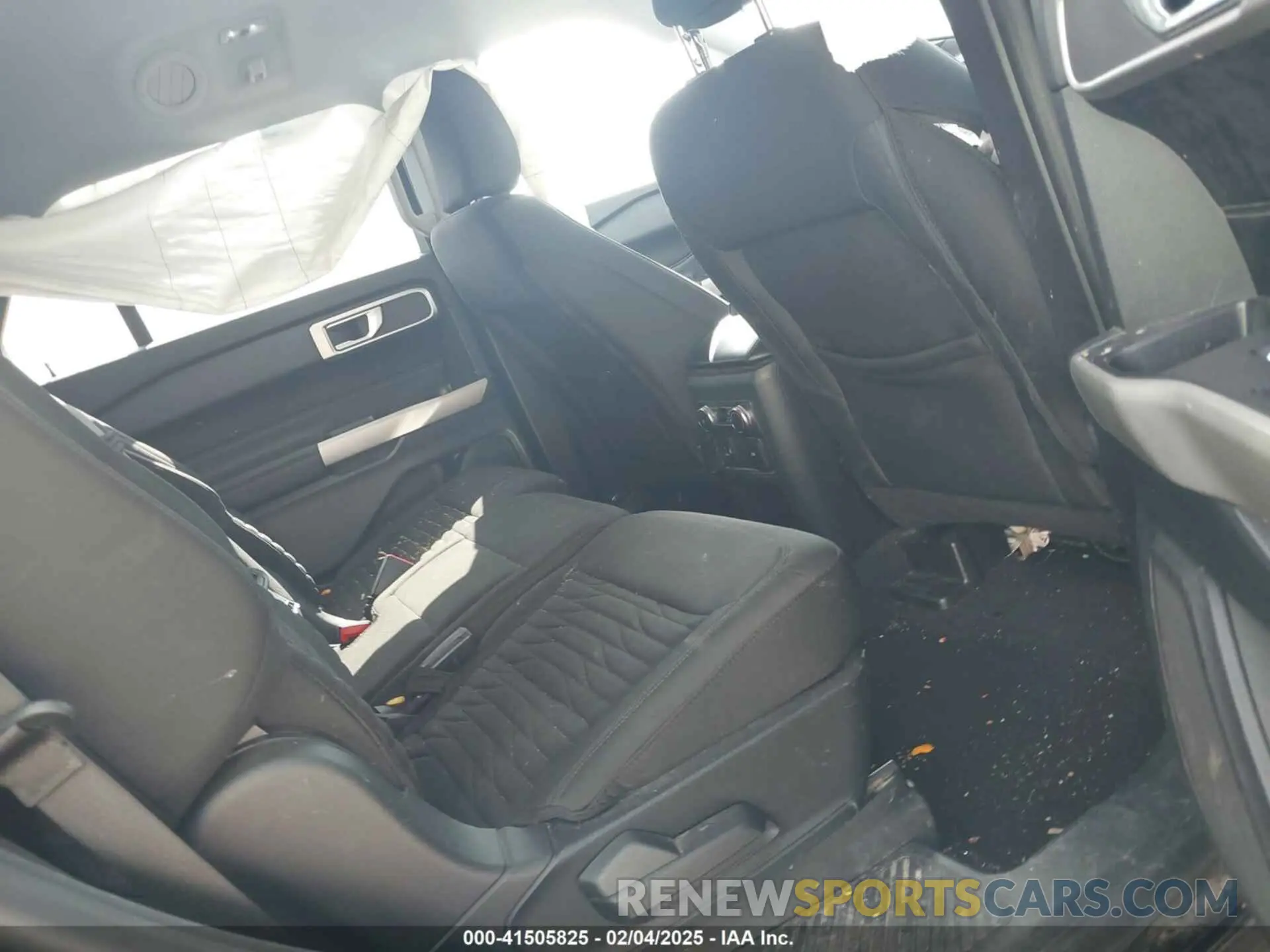 8 Photograph of a damaged car 1FMSK7DH8MGA52075 FORD EXPLORER 2021