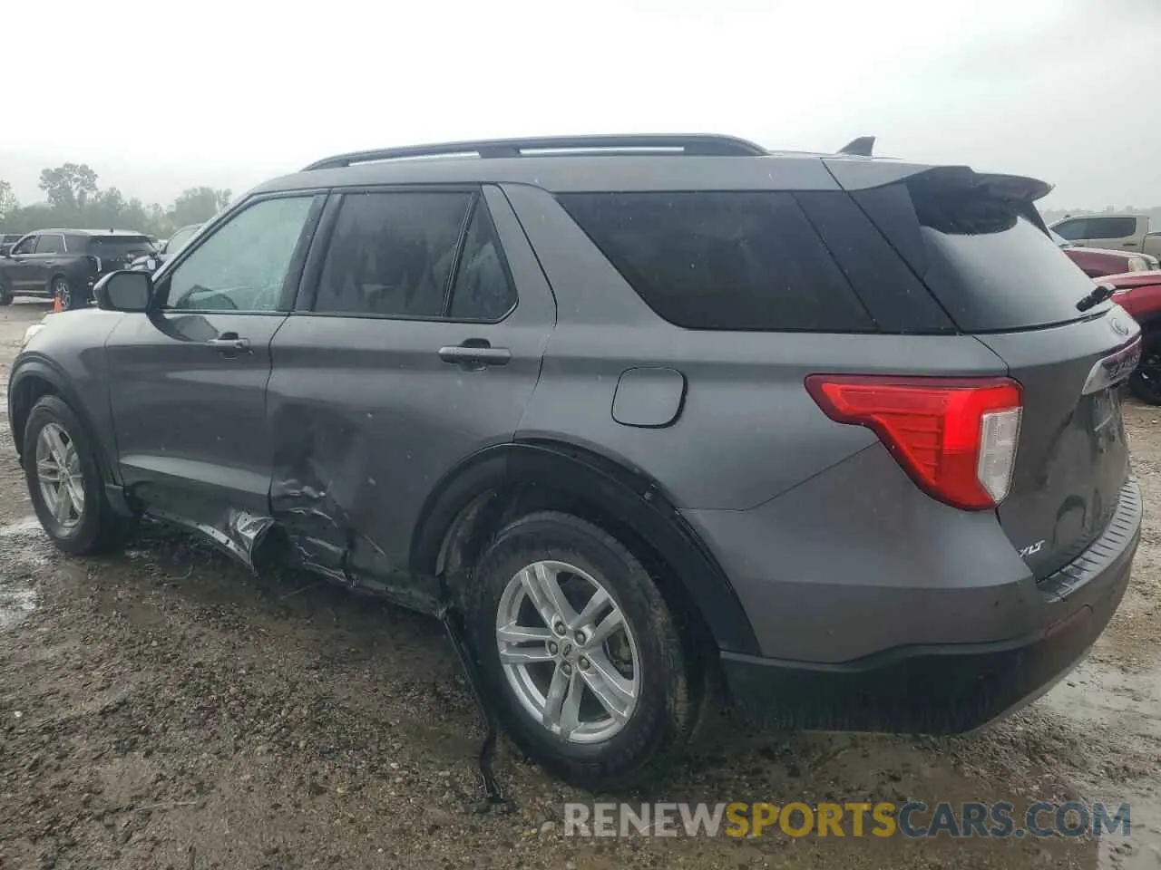 2 Photograph of a damaged car 1FMSK7DH8MGA96285 FORD EXPLORER 2021
