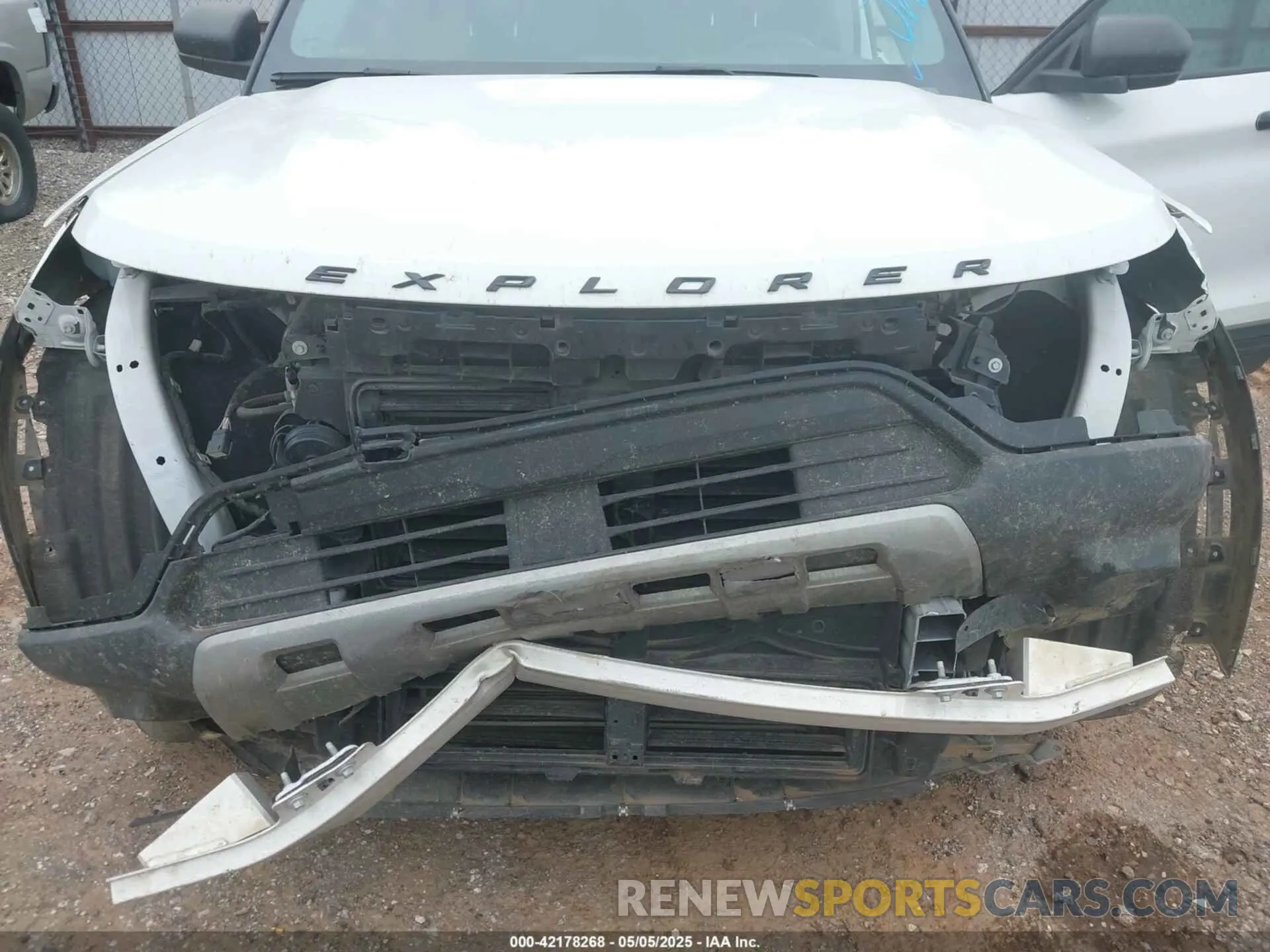 6 Photograph of a damaged car 1FMSK7DH8MGB42827 FORD EXPLORER 2021