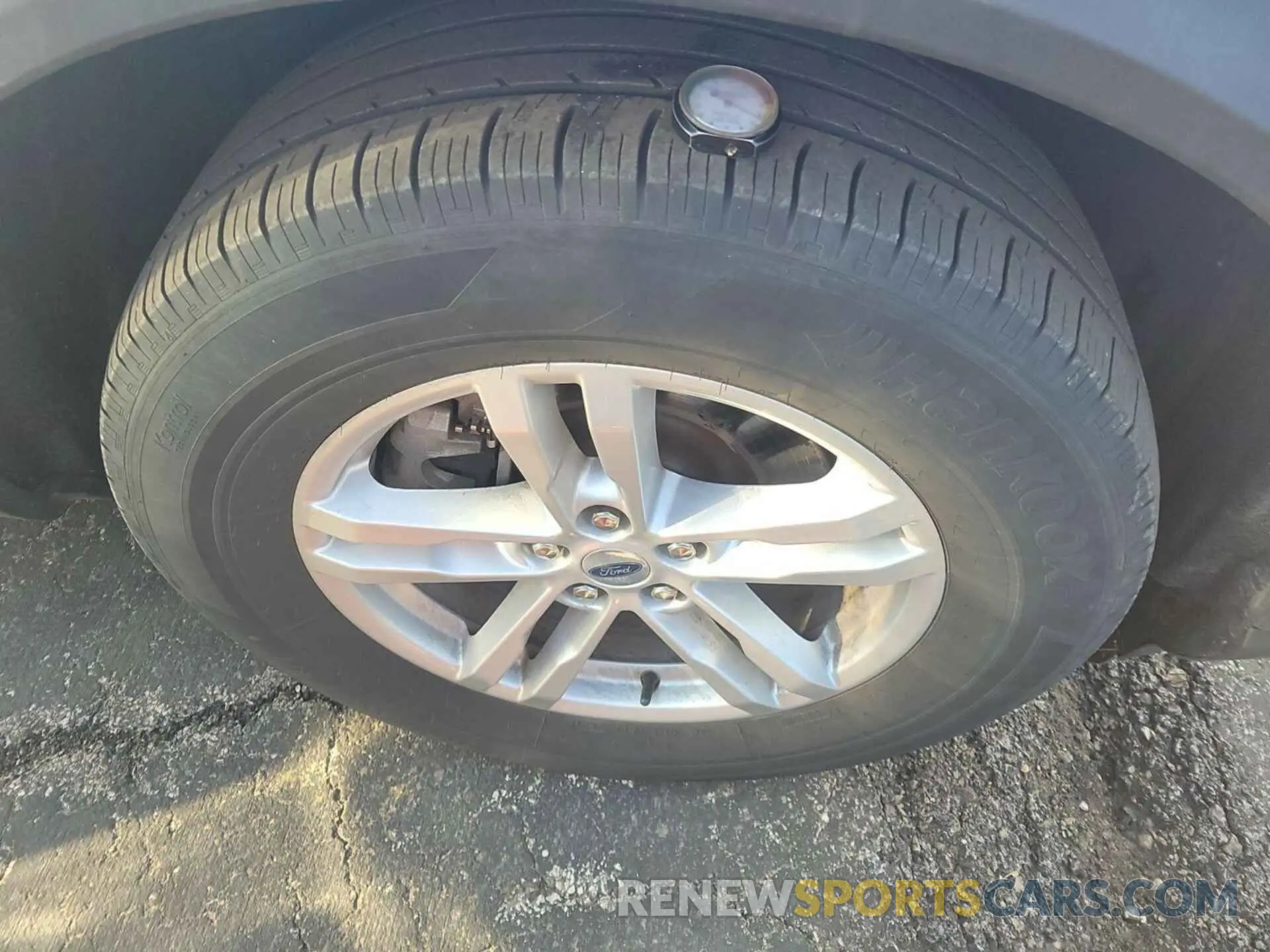 30 Photograph of a damaged car 1FMSK7DH8MGC01312 FORD EXPLORER 2021