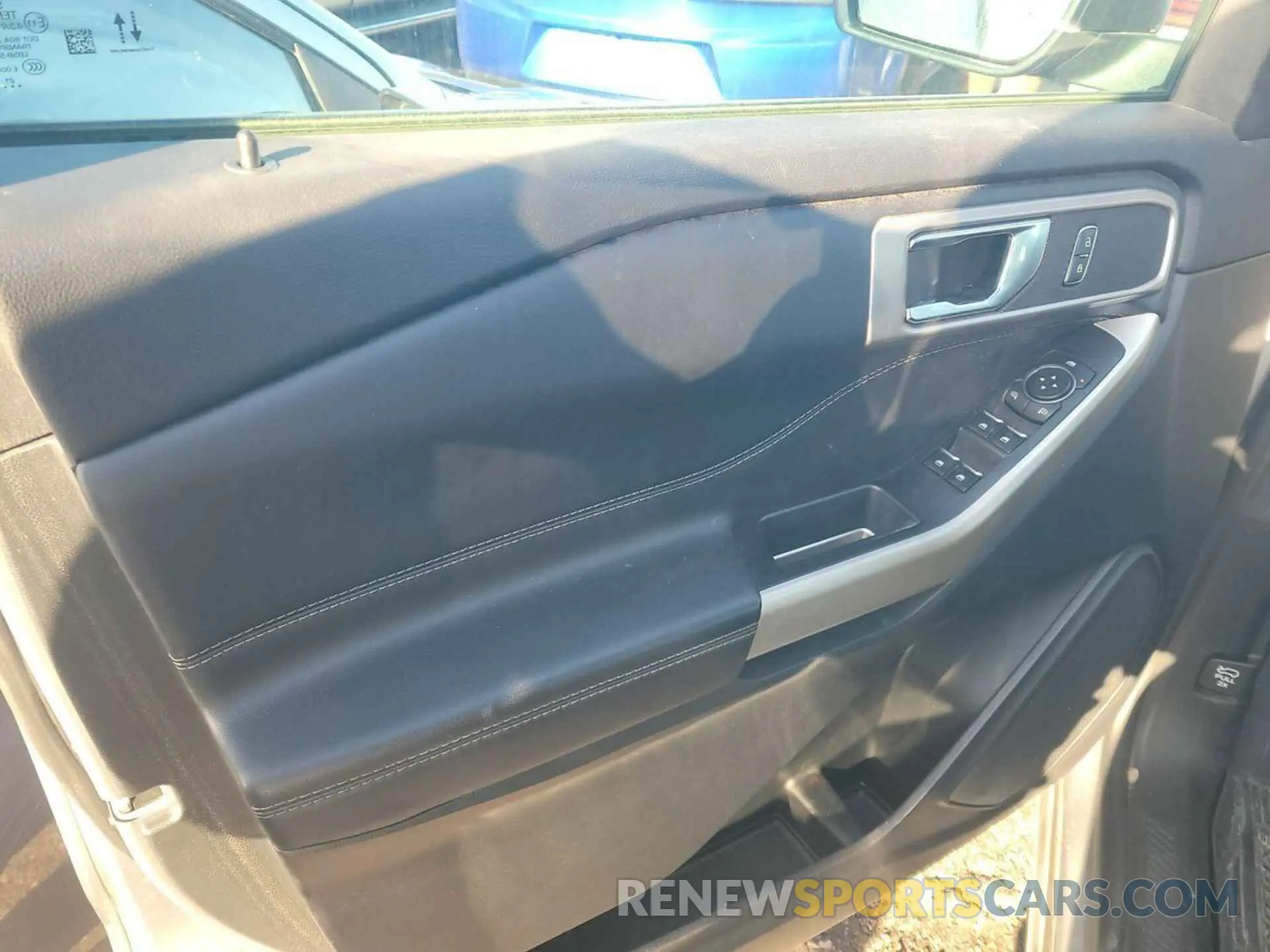 5 Photograph of a damaged car 1FMSK7DH8MGC01312 FORD EXPLORER 2021