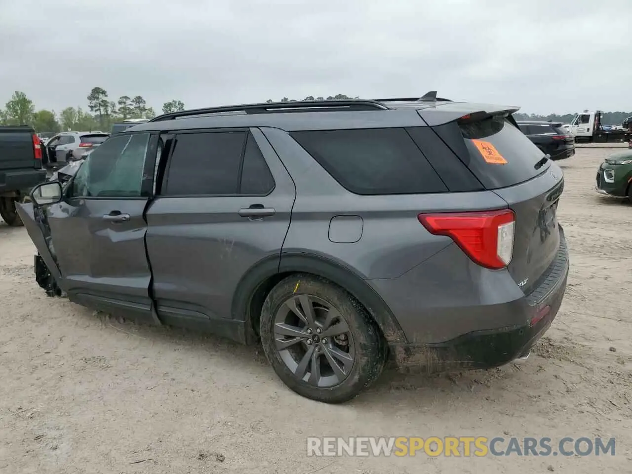 2 Photograph of a damaged car 1FMSK7DH9MGB95441 FORD EXPLORER 2021