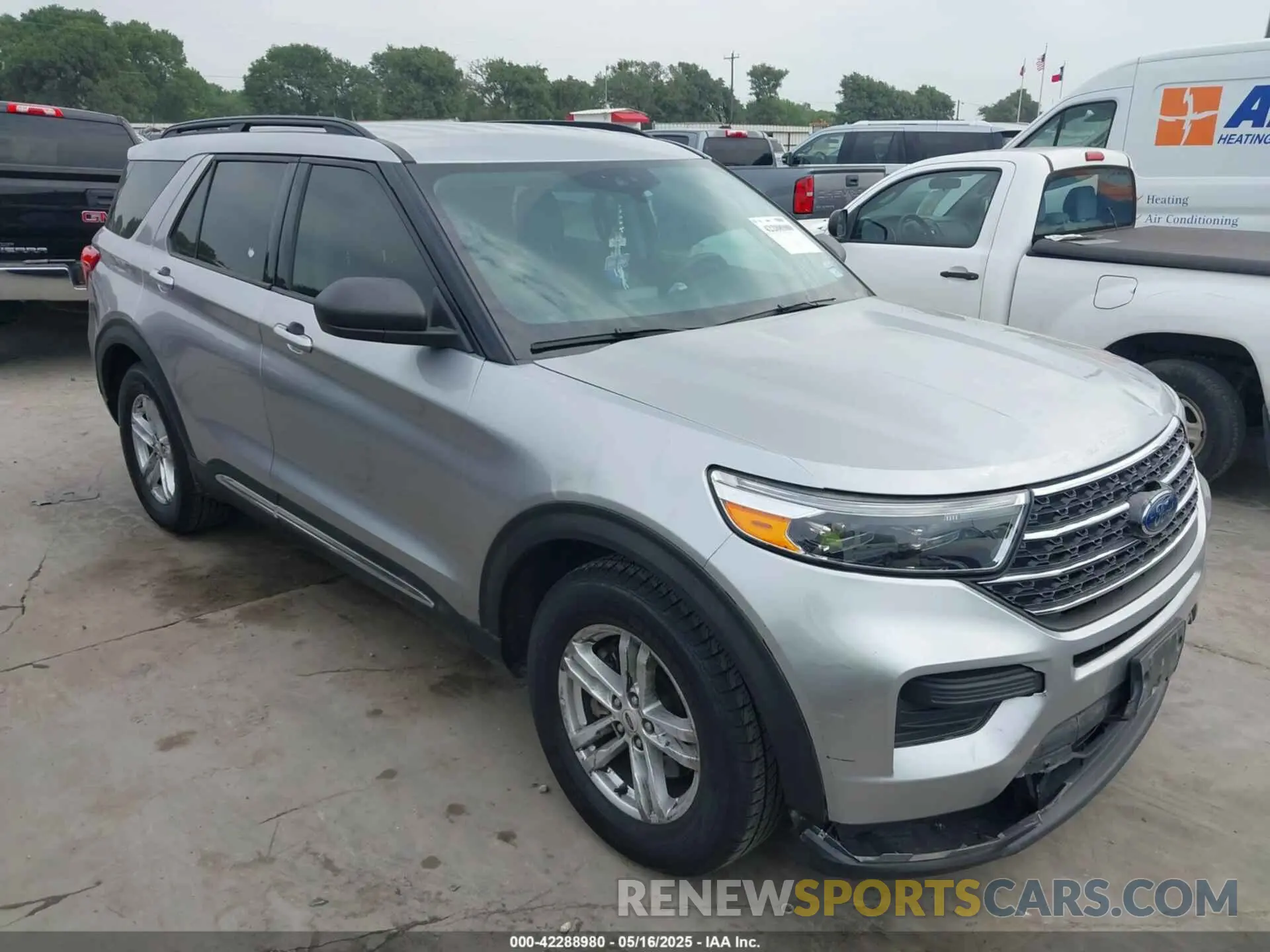 1 Photograph of a damaged car 1FMSK7DHXMGA71324 FORD EXPLORER 2021